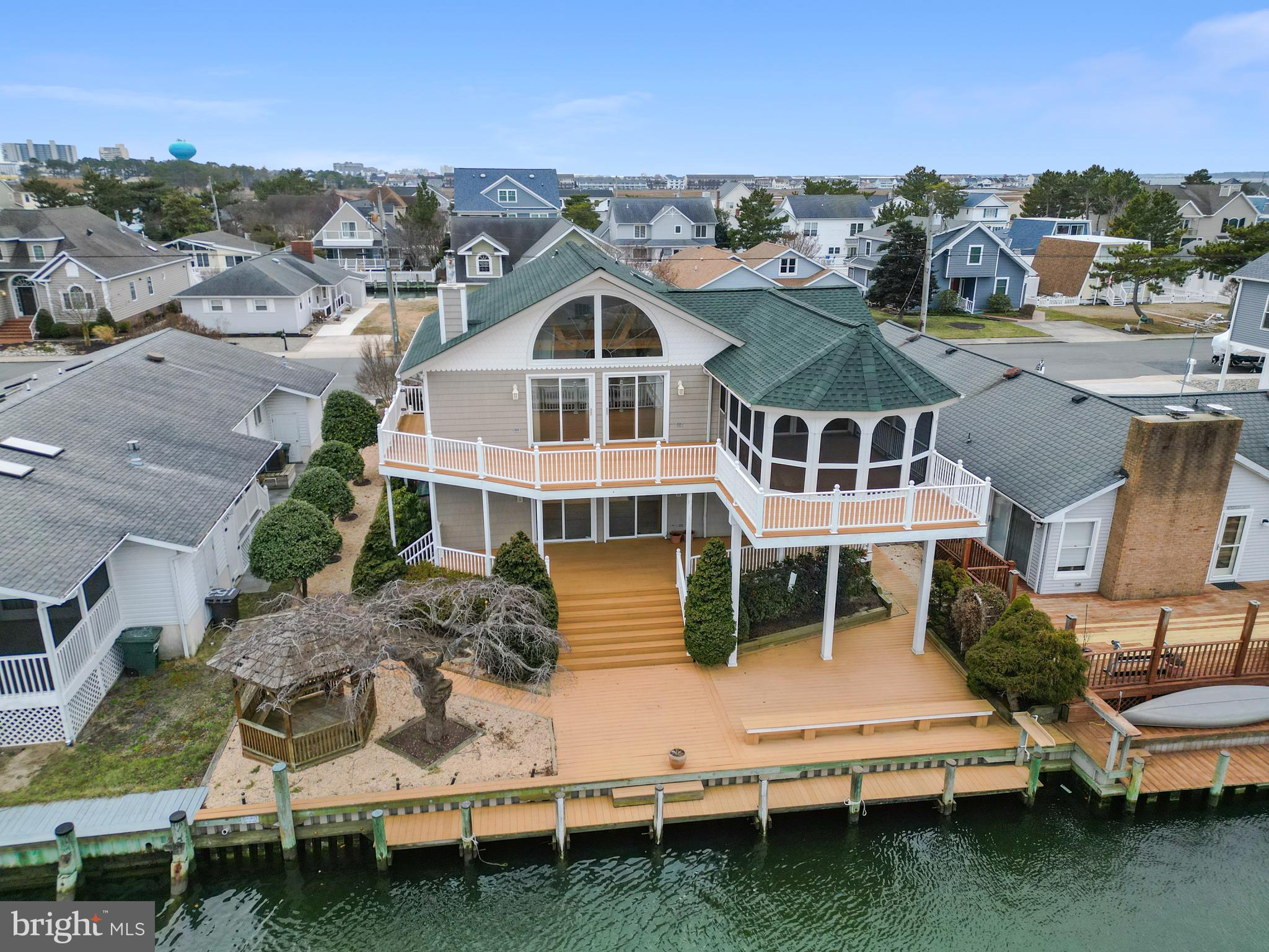 CAINE KEYS II - Residential