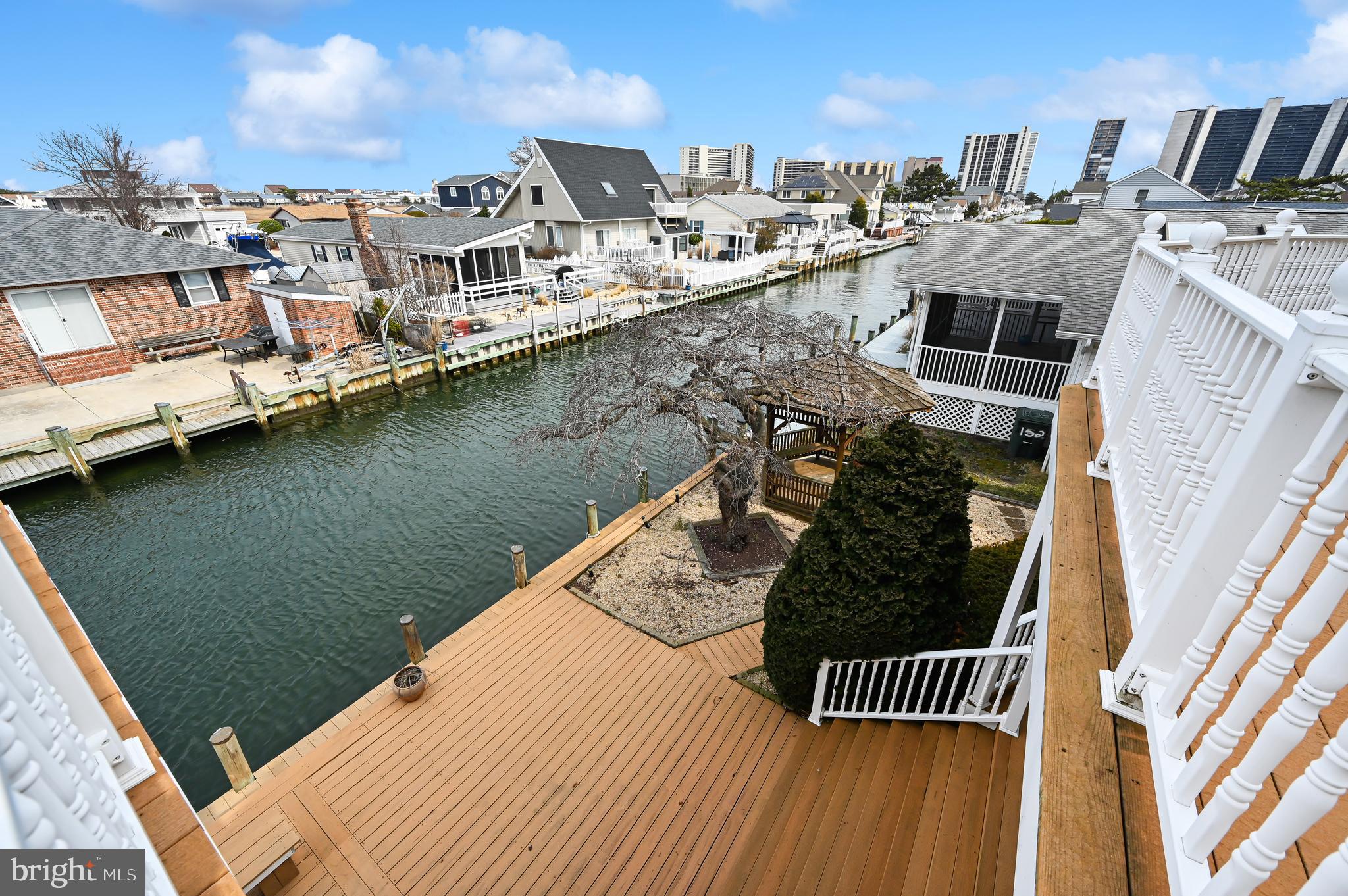 CAINE KEYS II - Residential