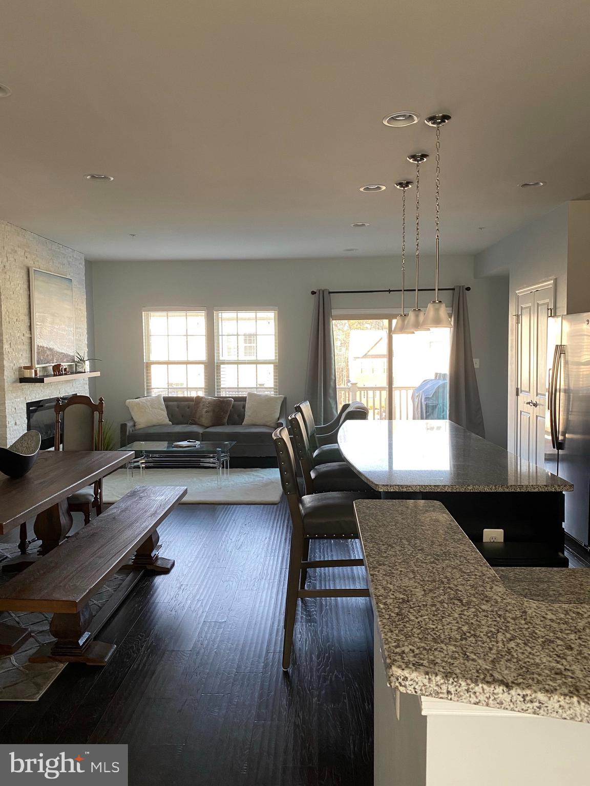 PARKSIDE - Residential