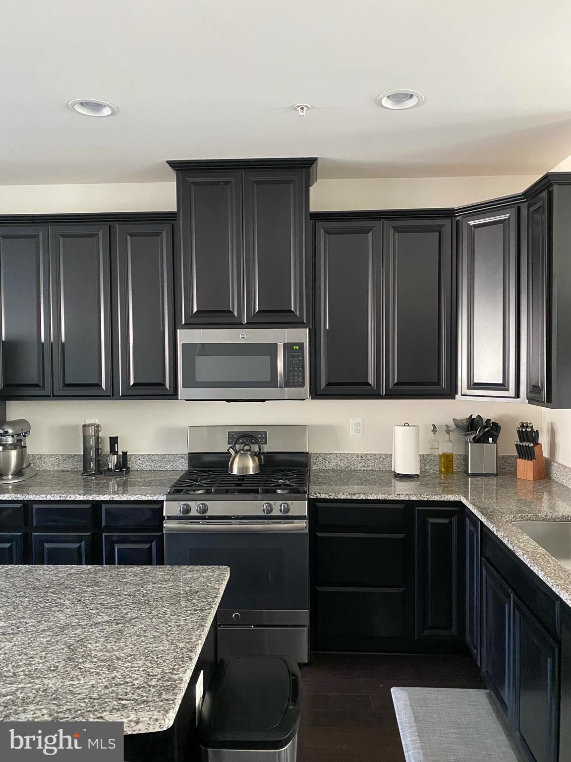 PARKSIDE - Residential