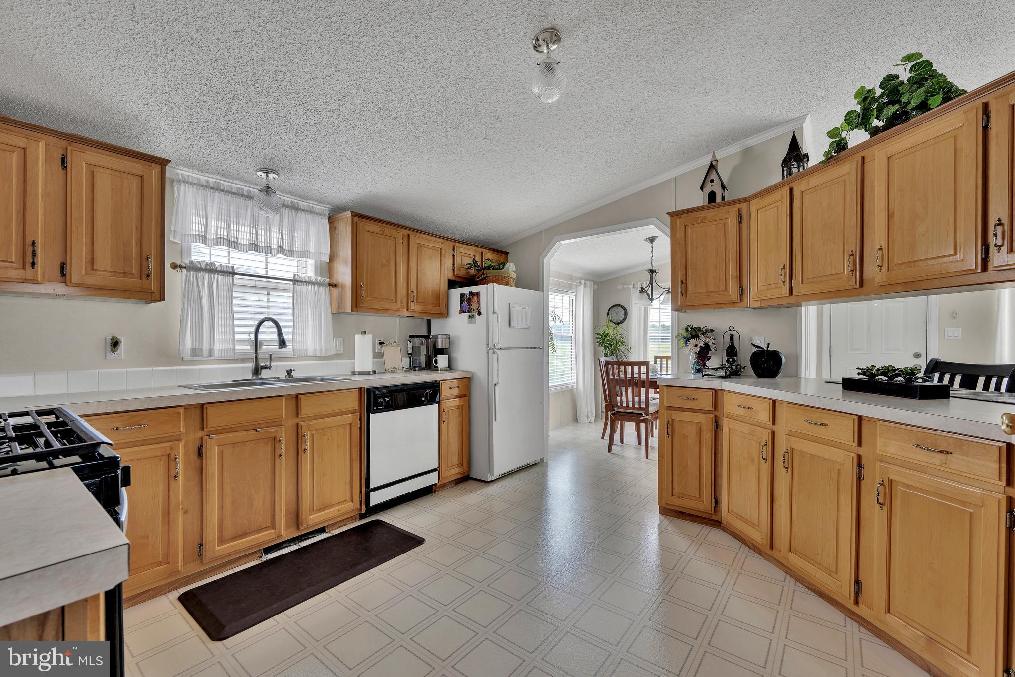 WEST BAY PARK - Residential