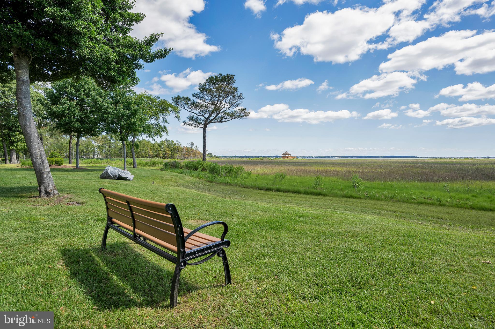 WEST BAY PARK - Residential