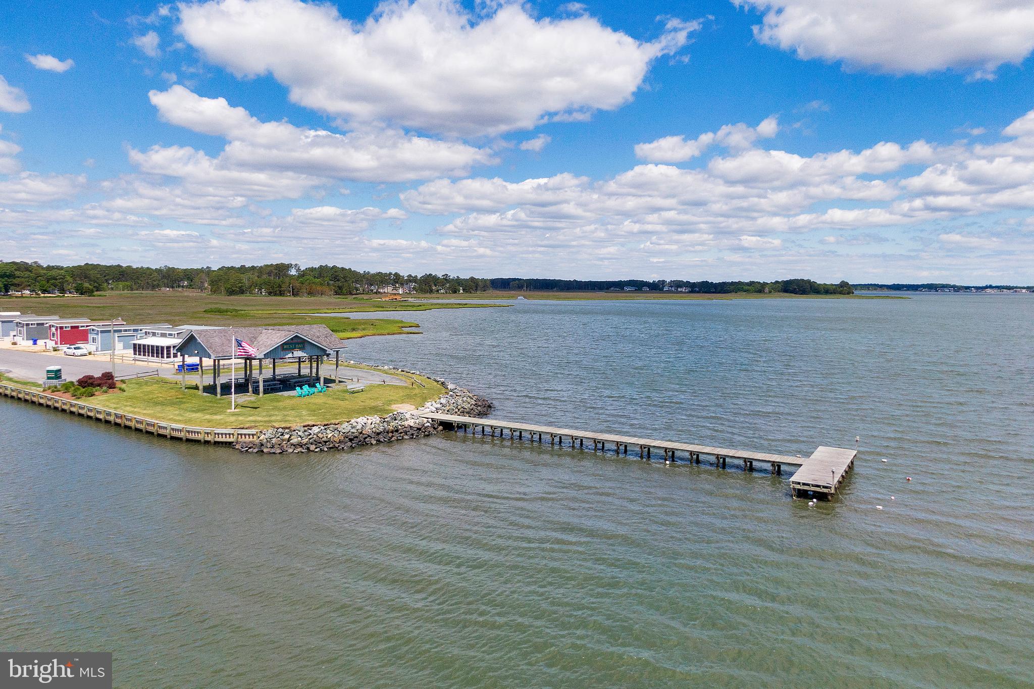 WEST BAY PARK - Residential