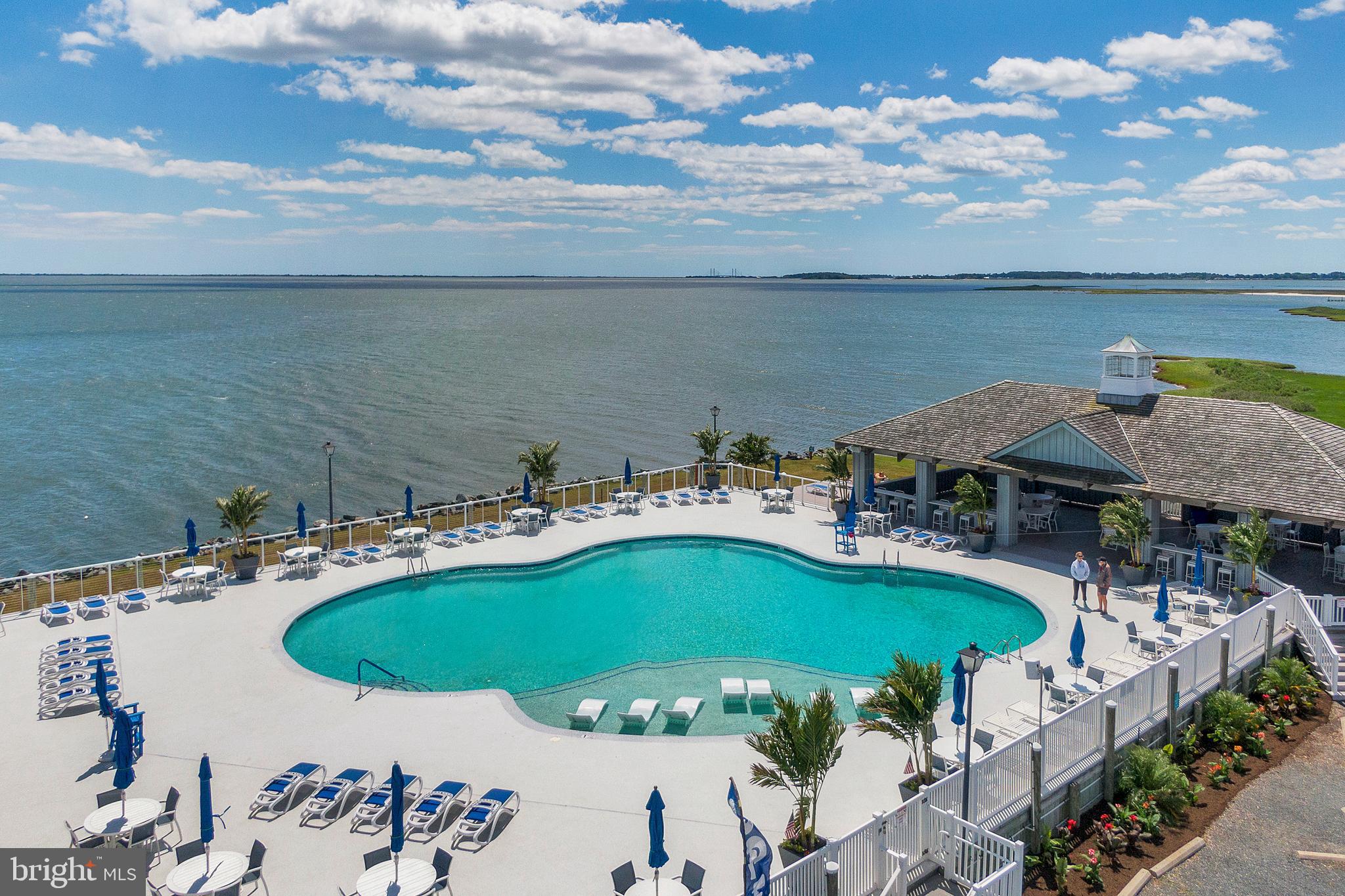 WEST BAY PARK - Residential