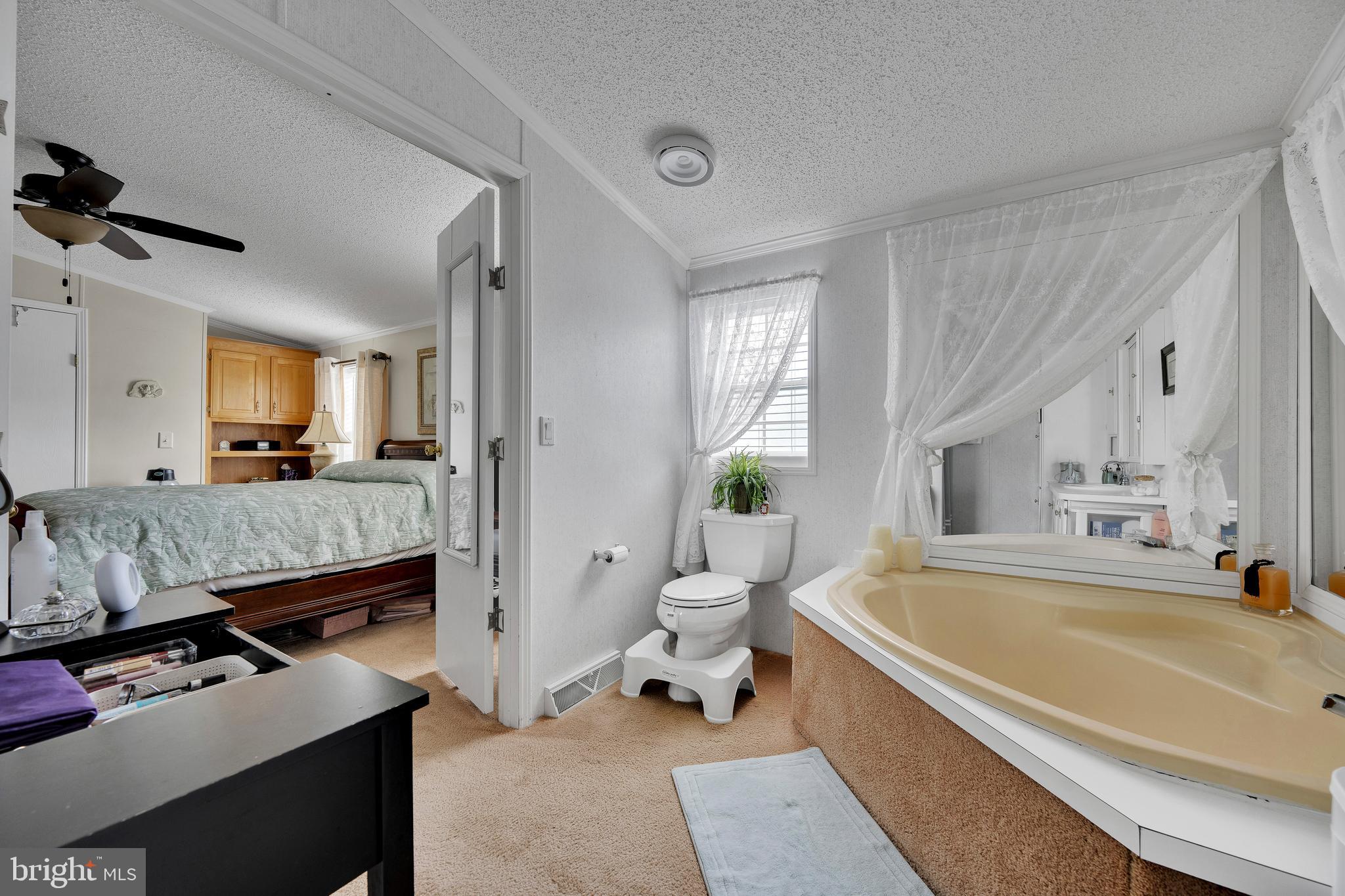 WEST BAY PARK - Residential