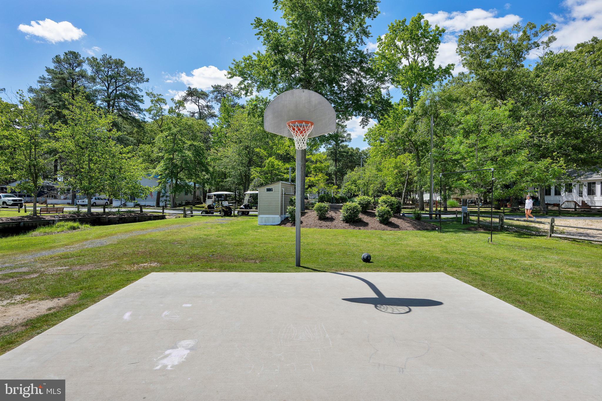 WEST BAY PARK - Residential