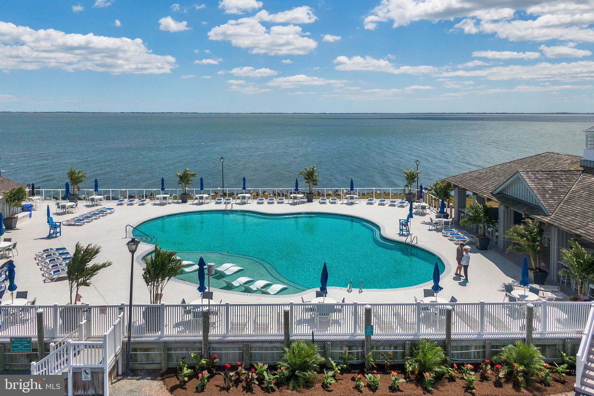 WEST BAY PARK - Residential