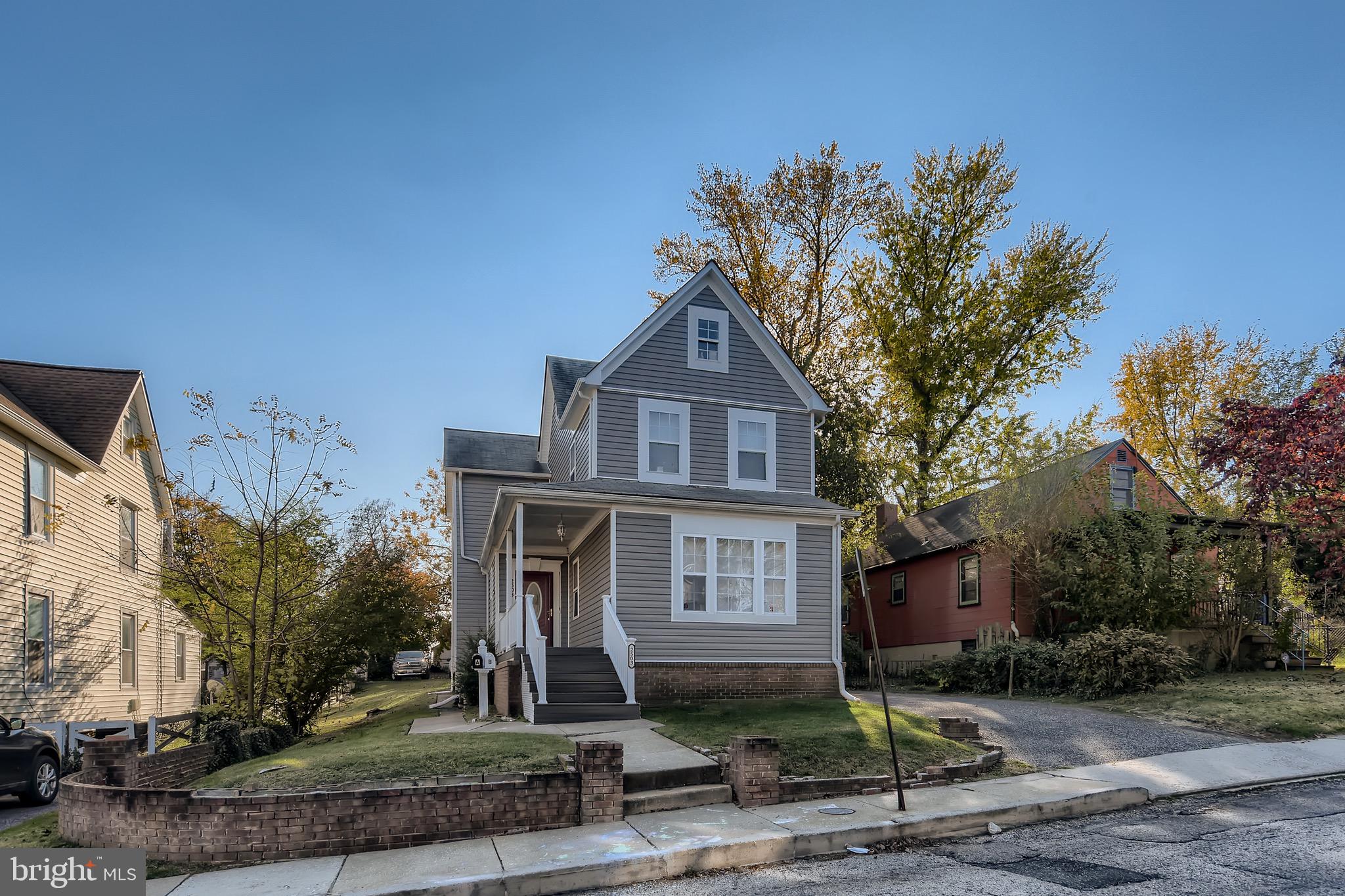 LAURAVILLE HISTORIC DISTRICT - Residential