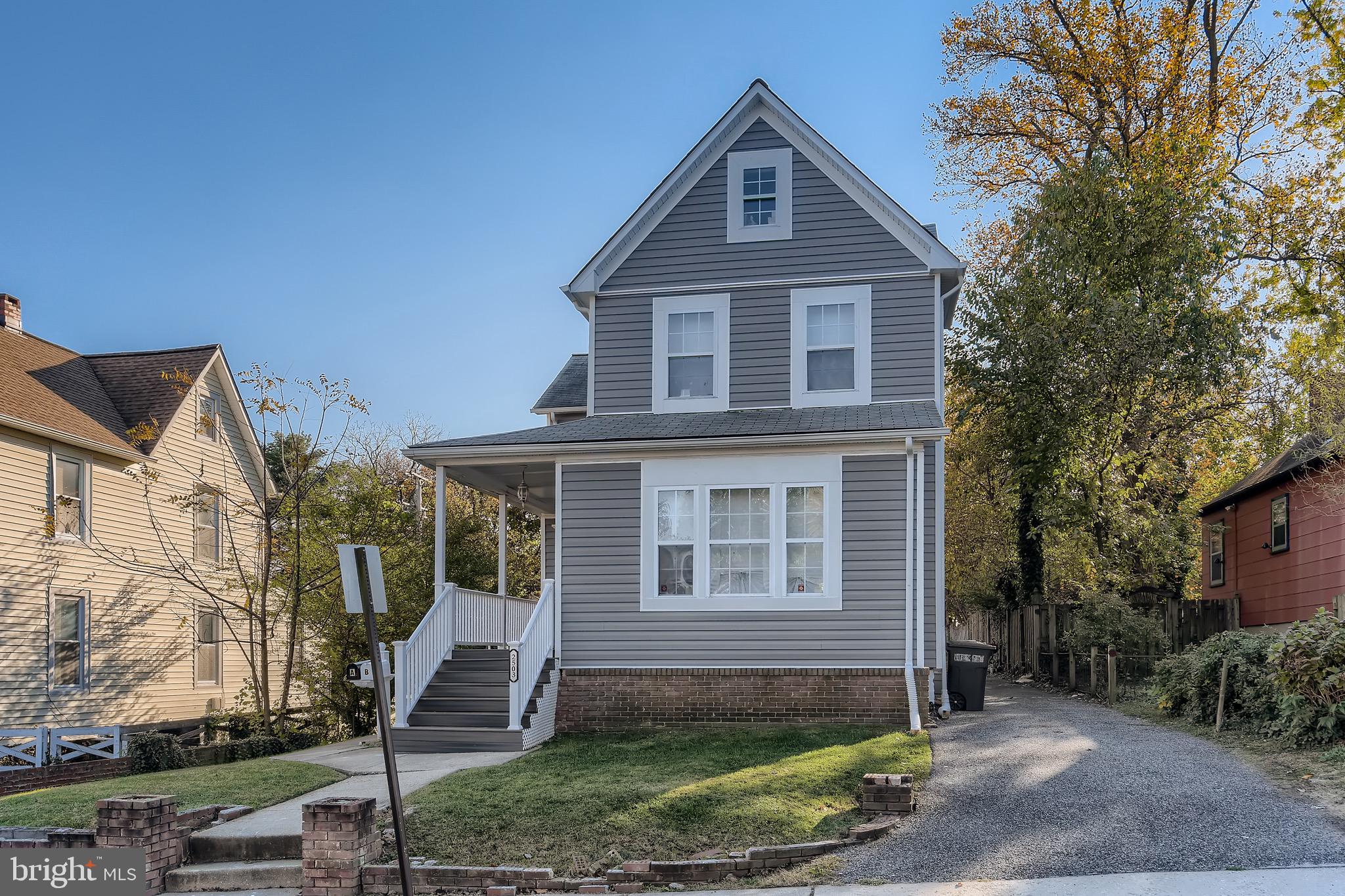 LAURAVILLE HISTORIC DISTRICT - Residential