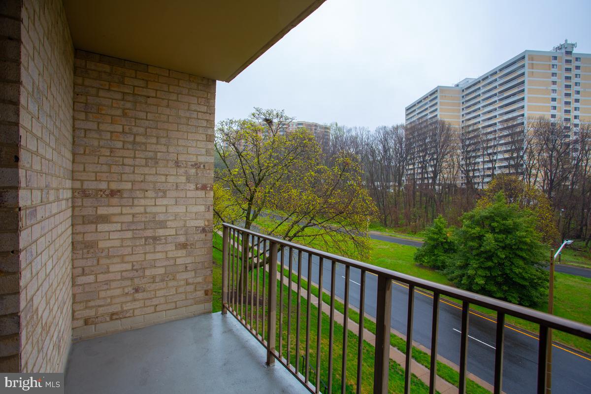 EDSALL BLUFF - Residential