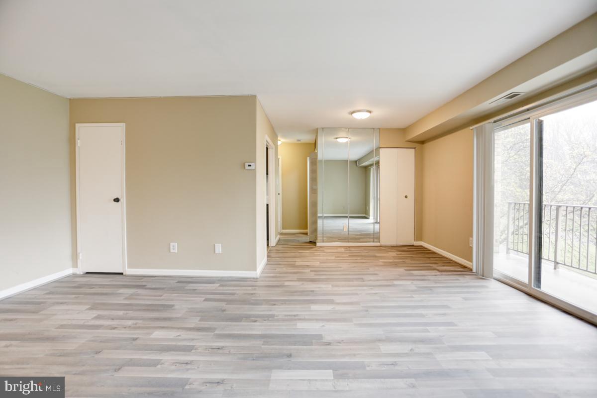 EDSALL BLUFF - Residential