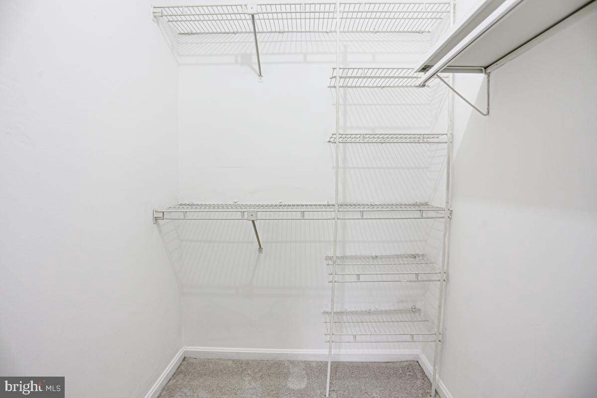 EDSALL BLUFF - Residential