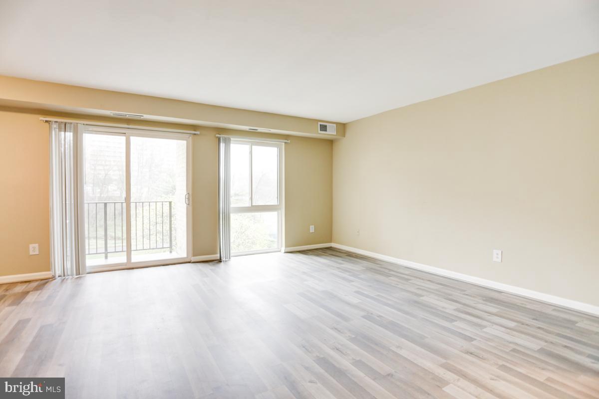 EDSALL BLUFF - Residential