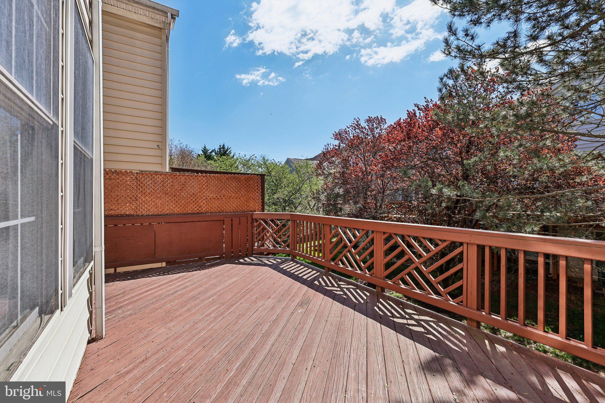 HIGHLAND OAKS - Residential