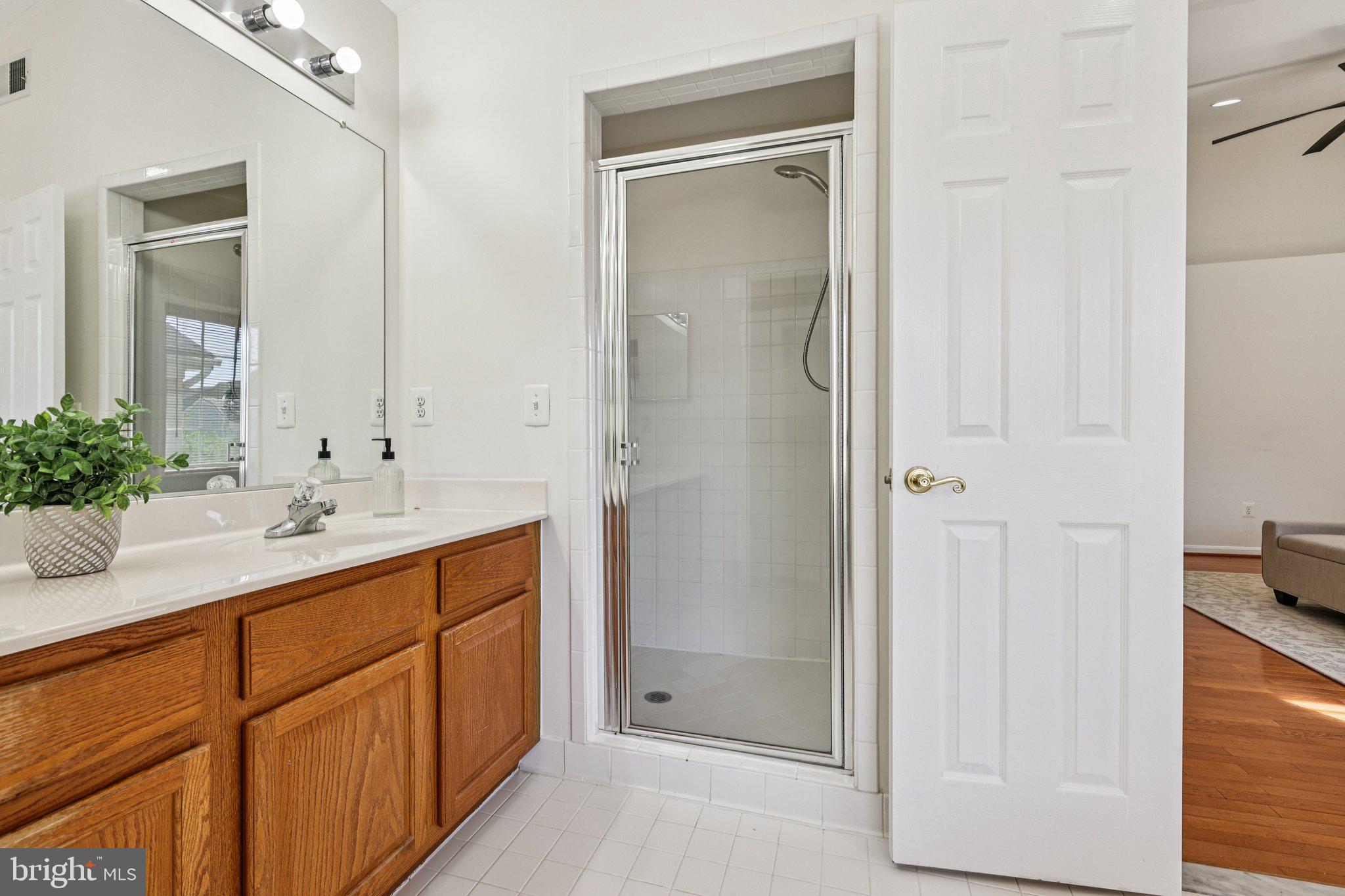 HIGHLAND OAKS - Residential