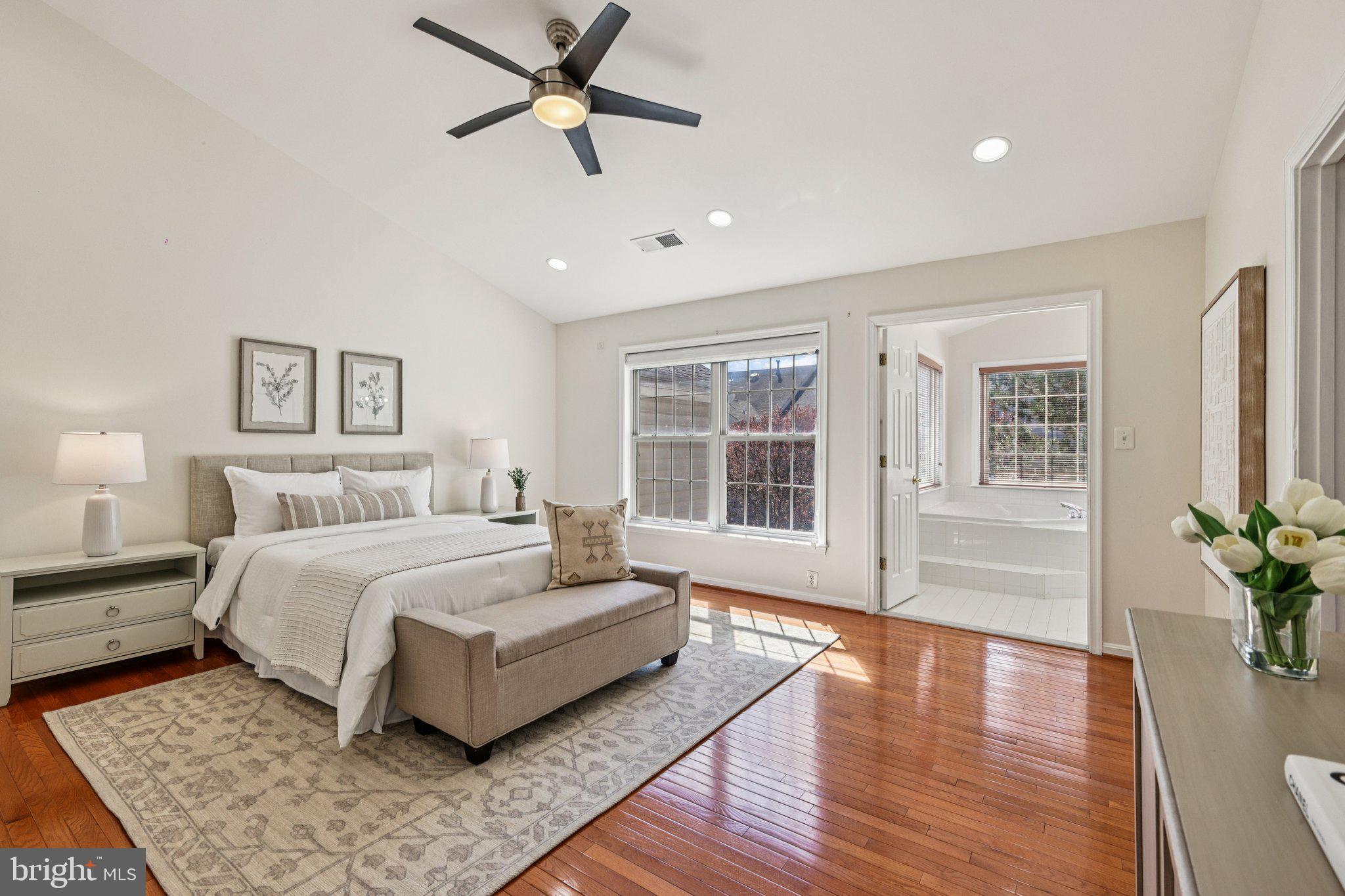 HIGHLAND OAKS - Residential