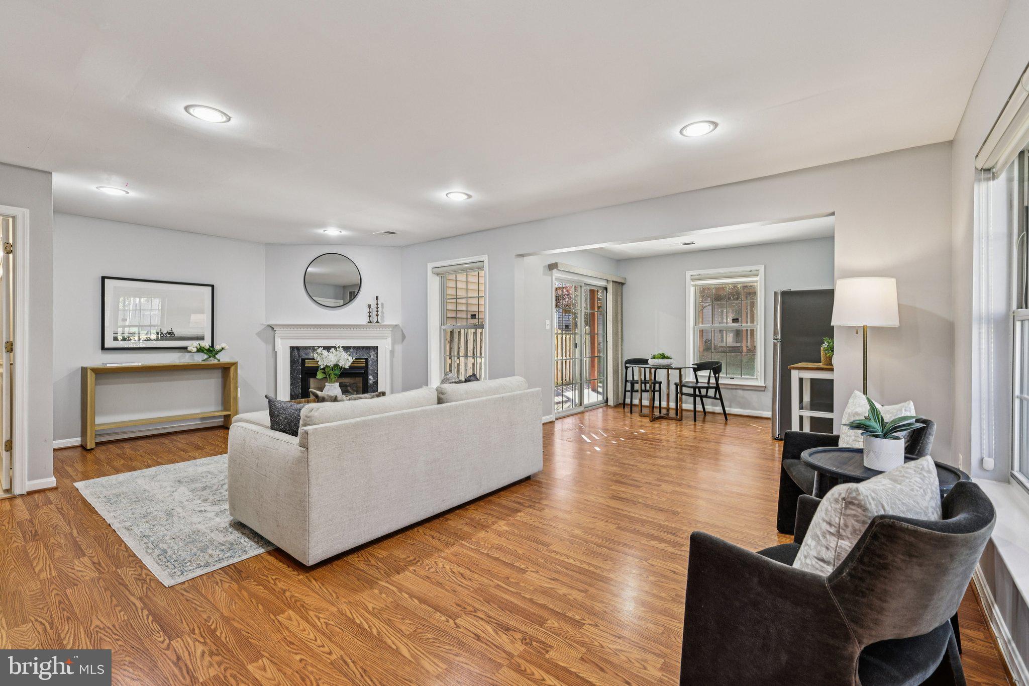 HIGHLAND OAKS - Residential