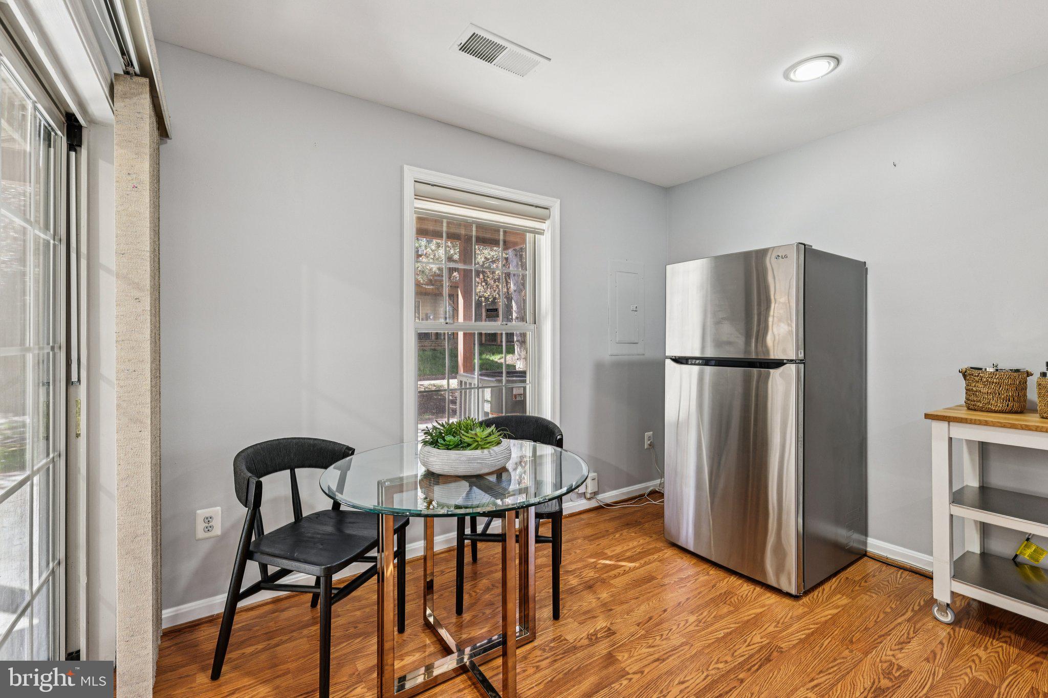 HIGHLAND OAKS - Residential