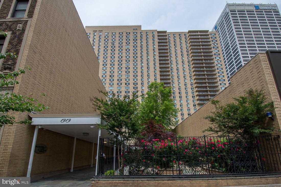 RITTENHOUSE SQUARE - Residential