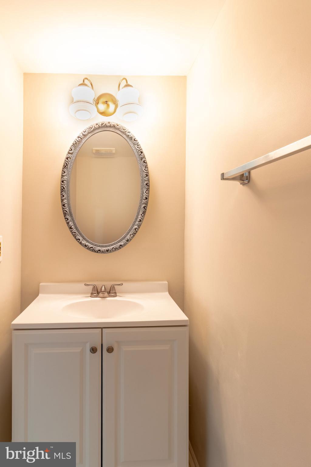 SHANNON STATION - Residential Lease