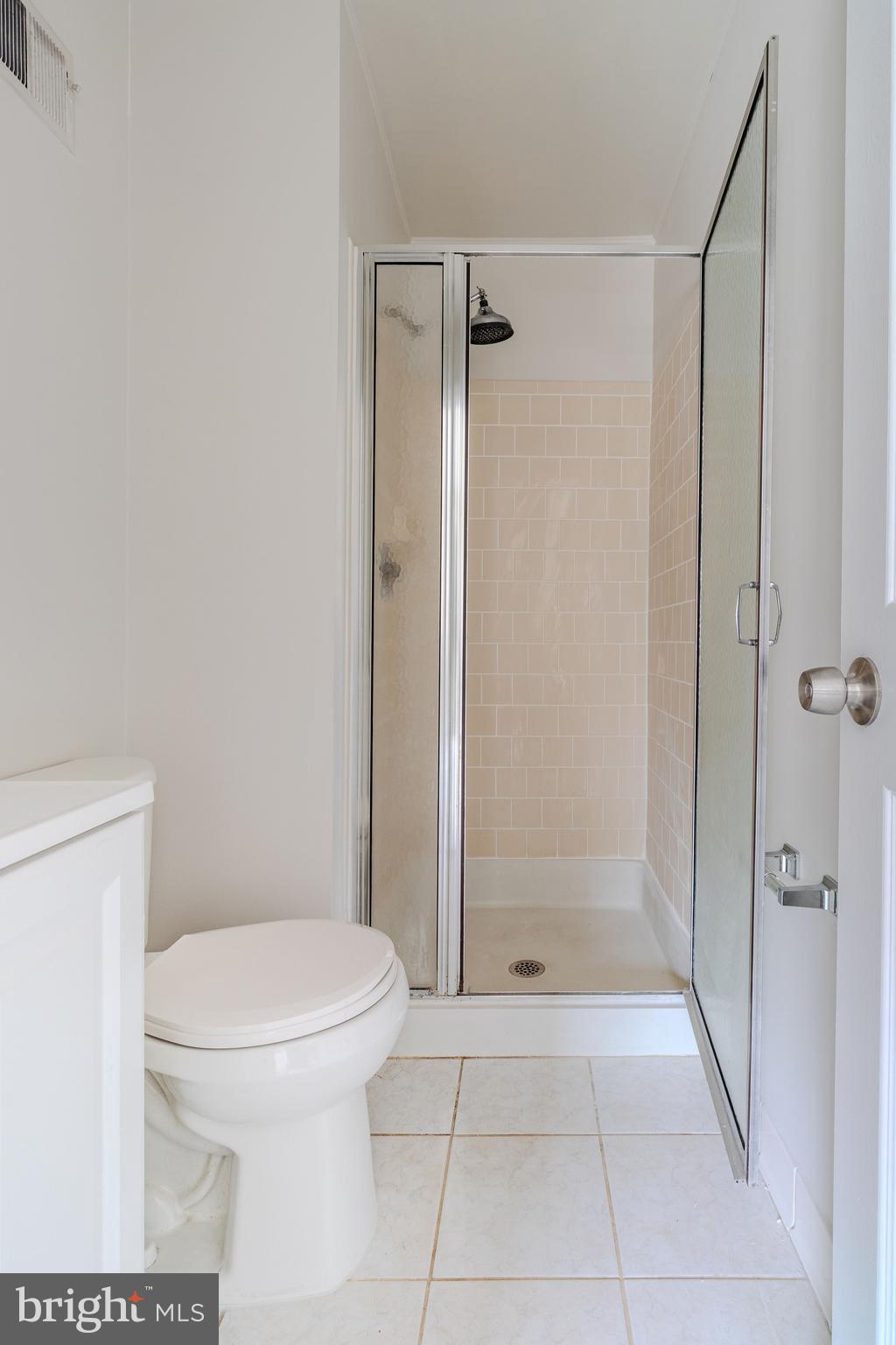 SHANNON STATION - Residential Lease