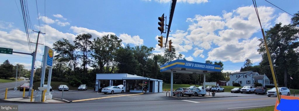 Photo of 1900 E Kings Highway, COATESVILLE, PA 19320 (MLS # PACT2109560)