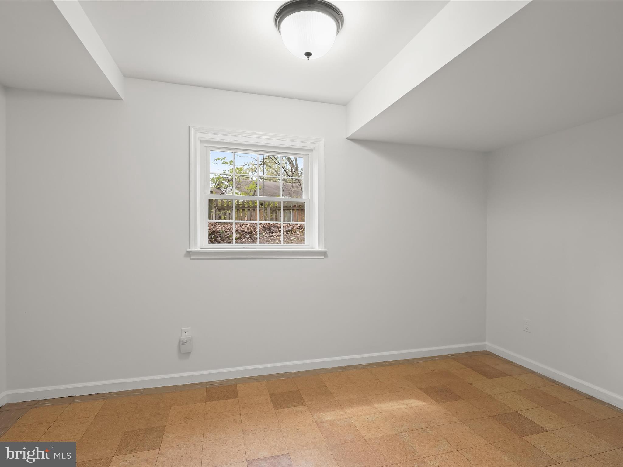 MANTUA - Residential