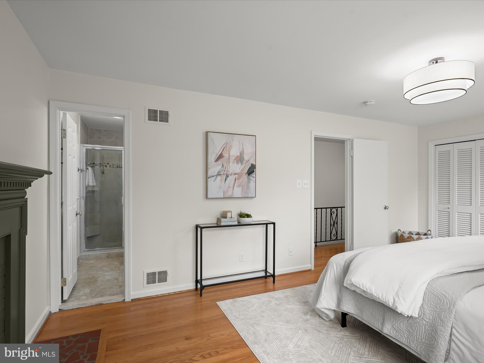 MANTUA - Residential