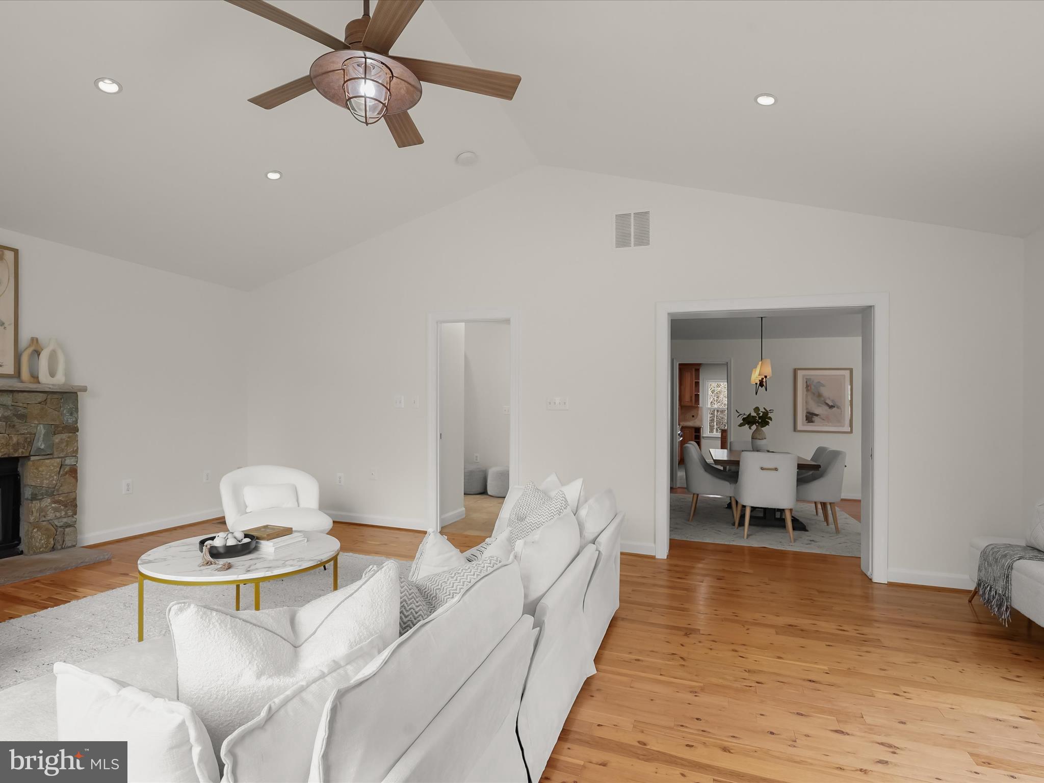 MANTUA - Residential