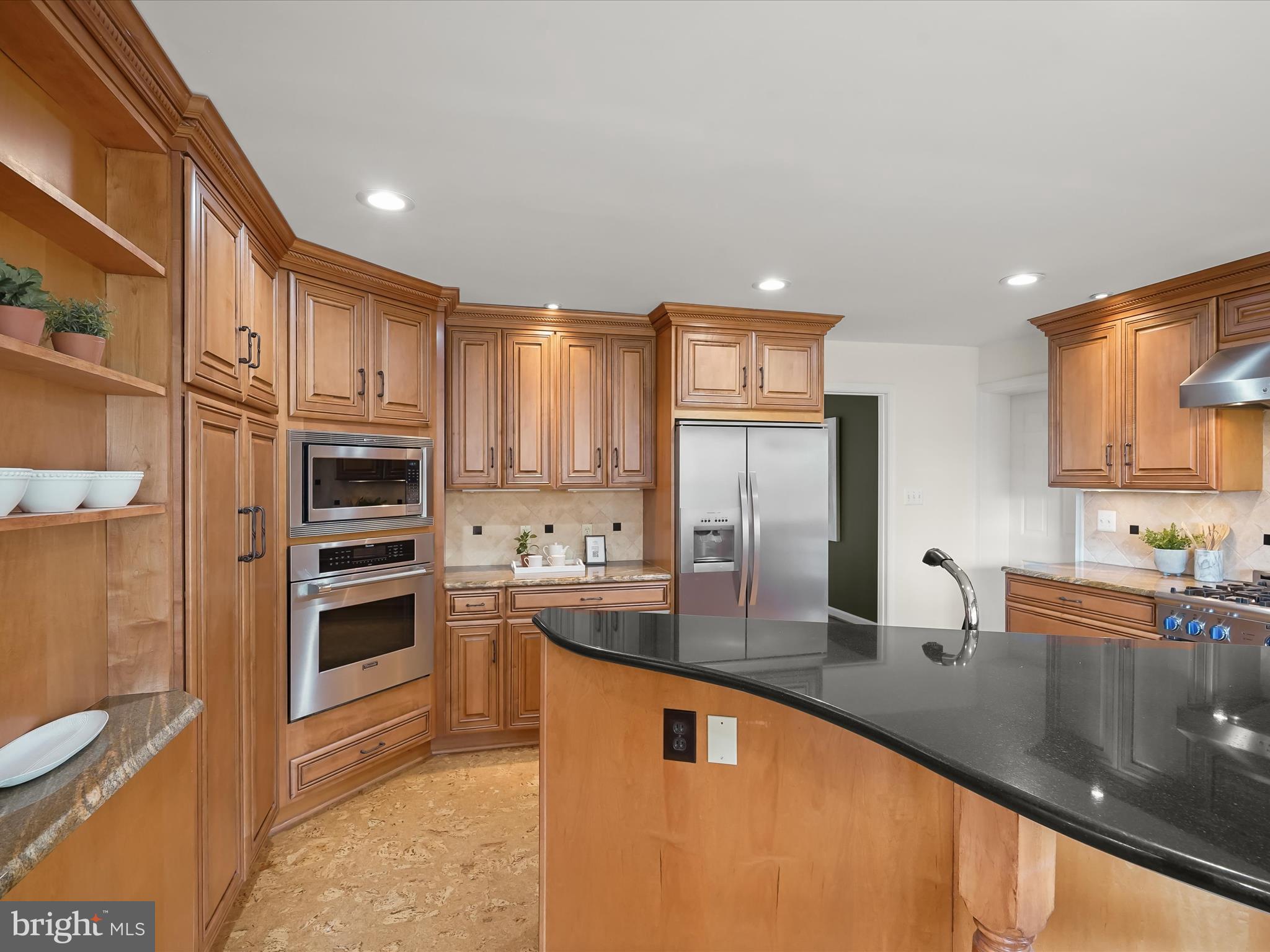 MANTUA - Residential