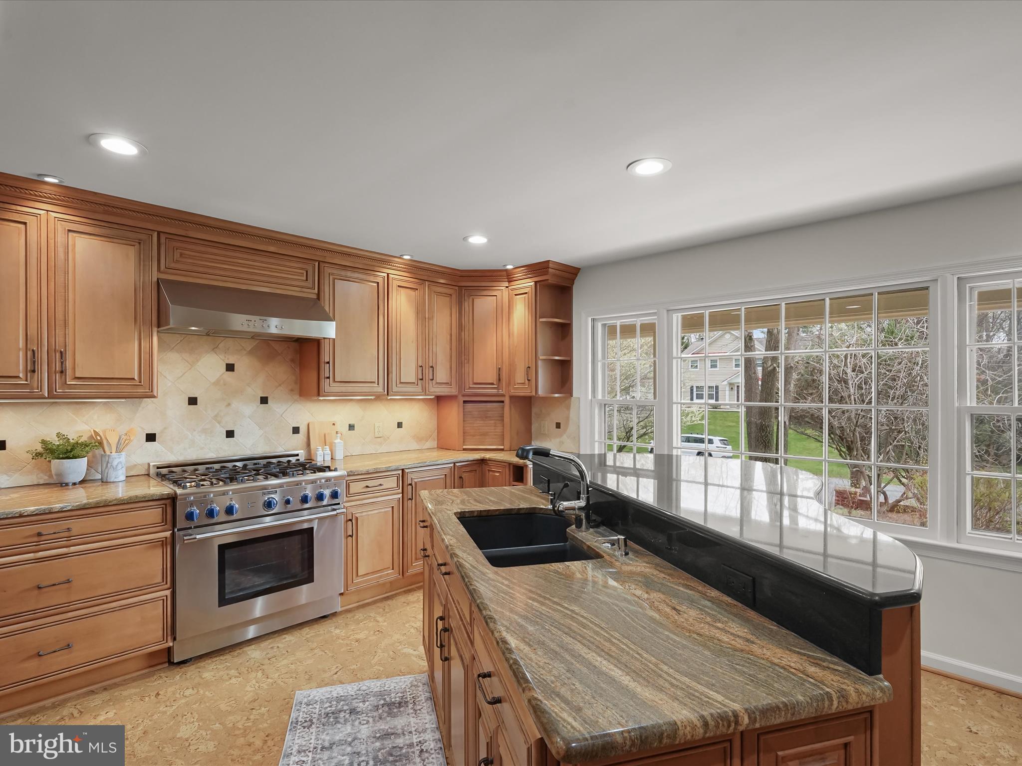 MANTUA - Residential