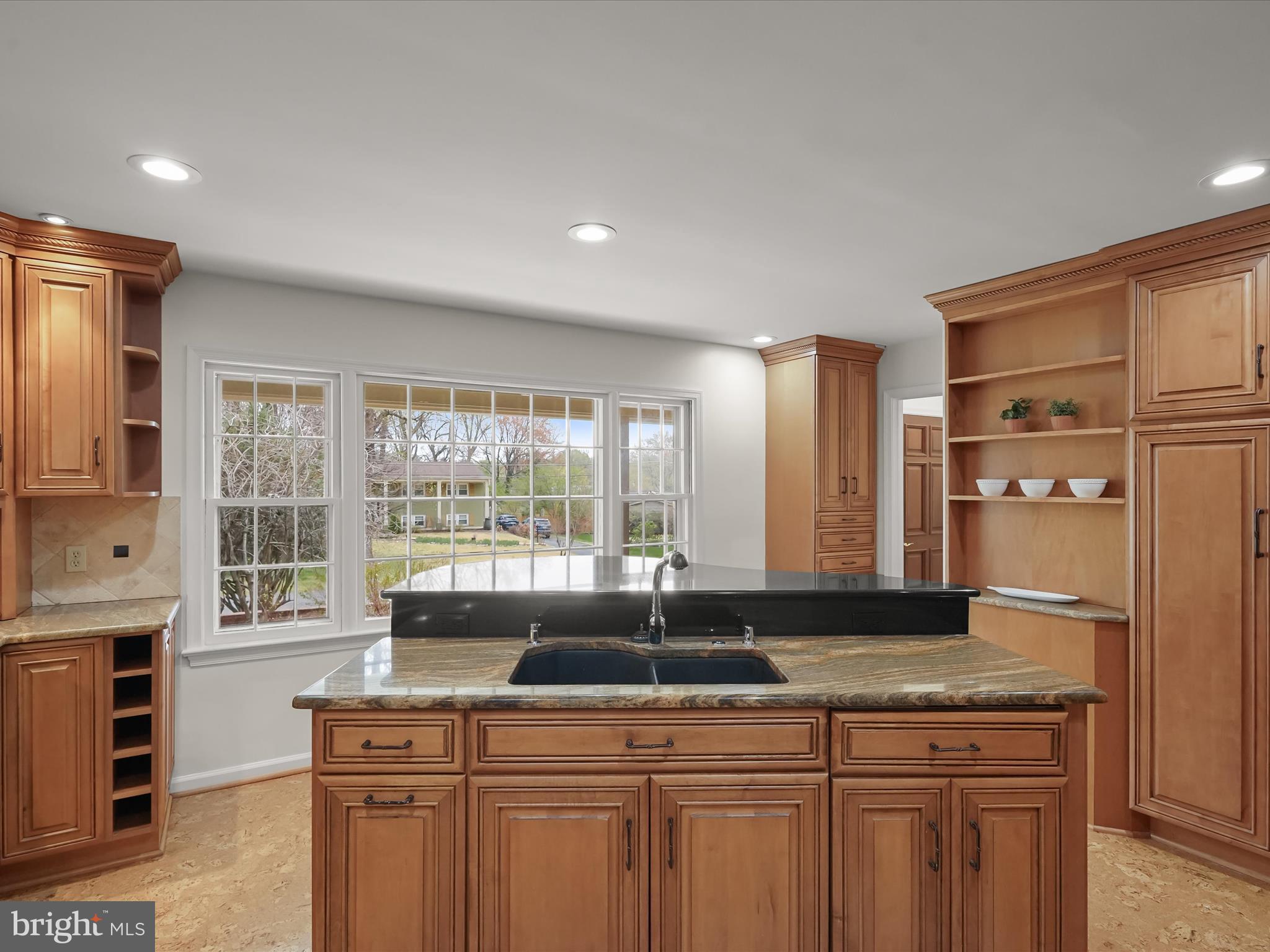 MANTUA - Residential