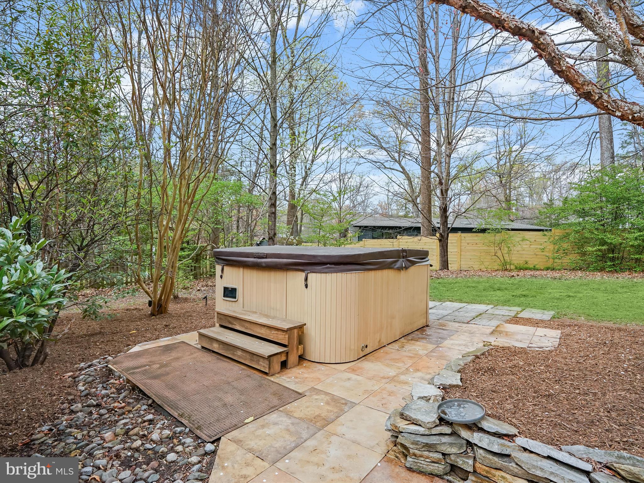 MANTUA - Residential