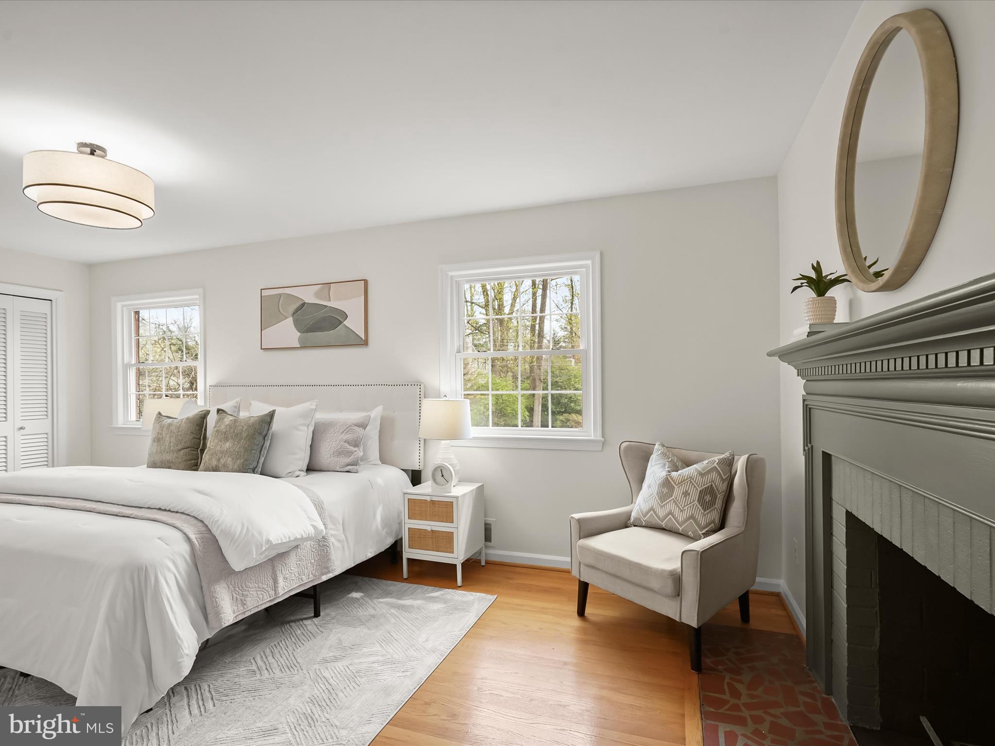 MANTUA - Residential