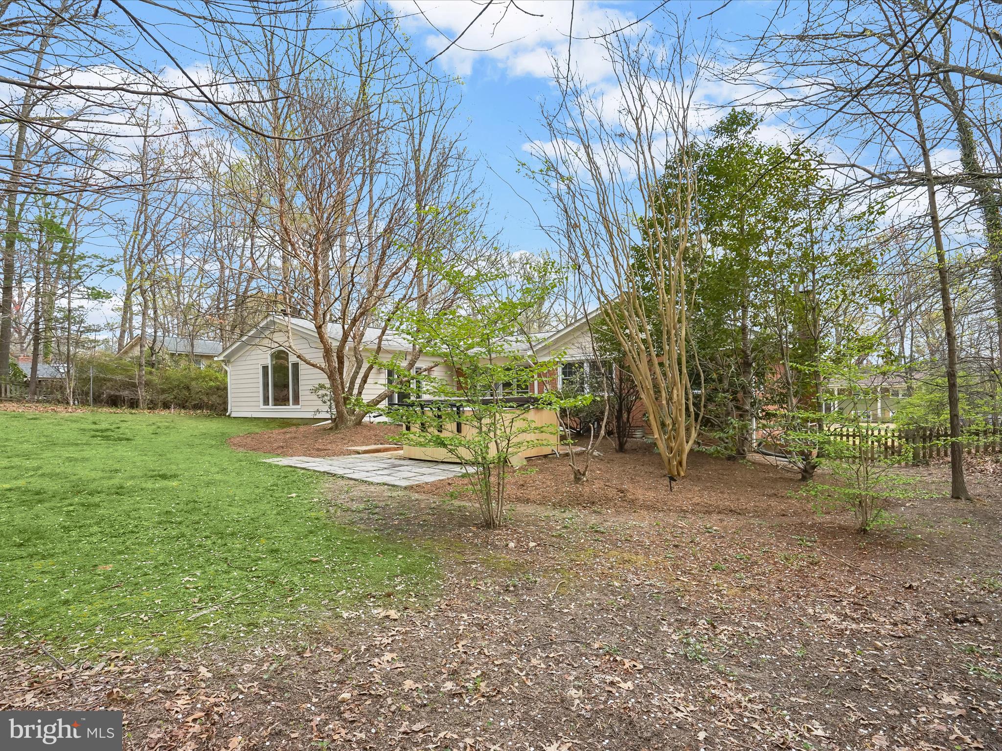 MANTUA - Residential