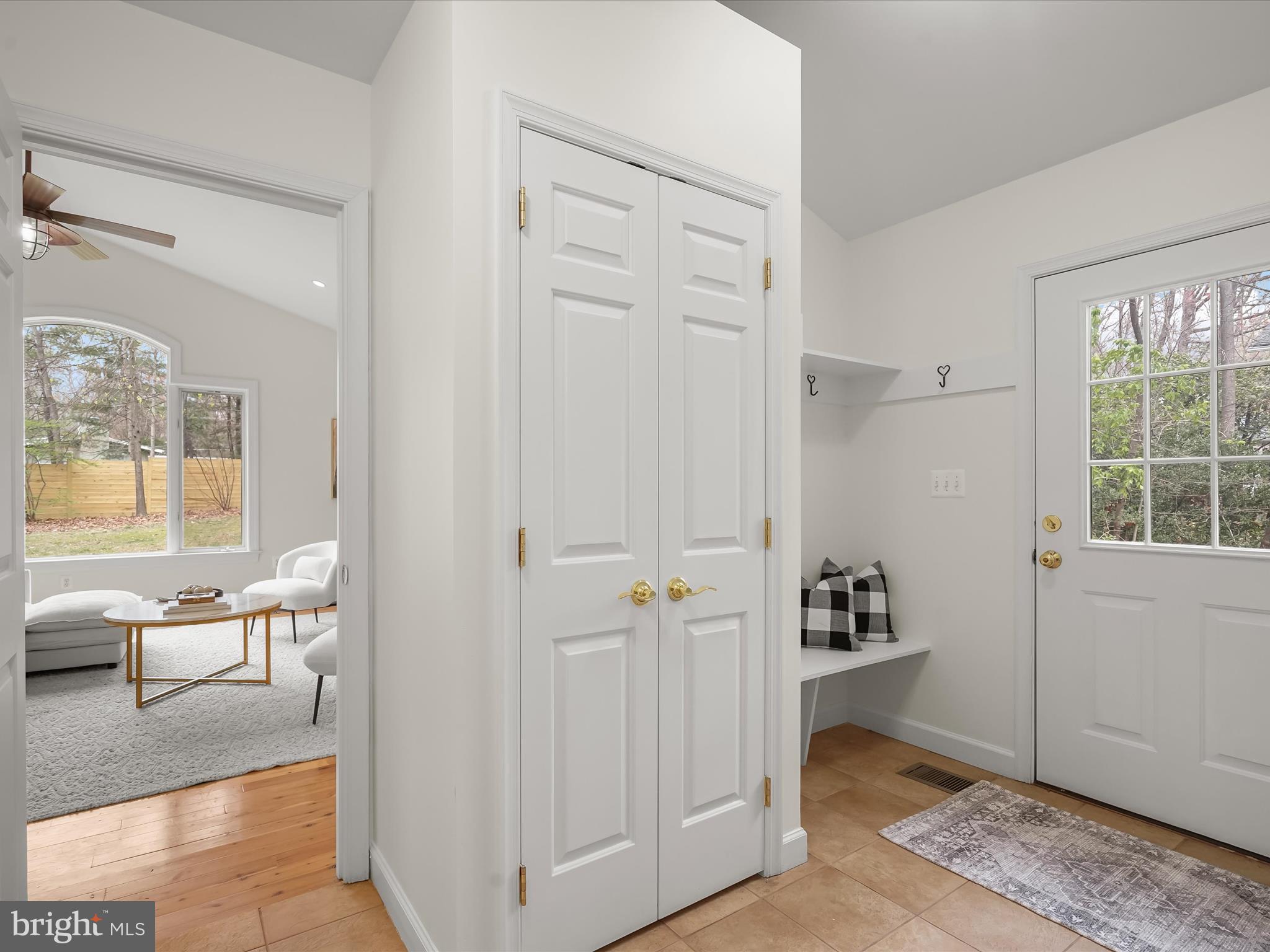 MANTUA - Residential