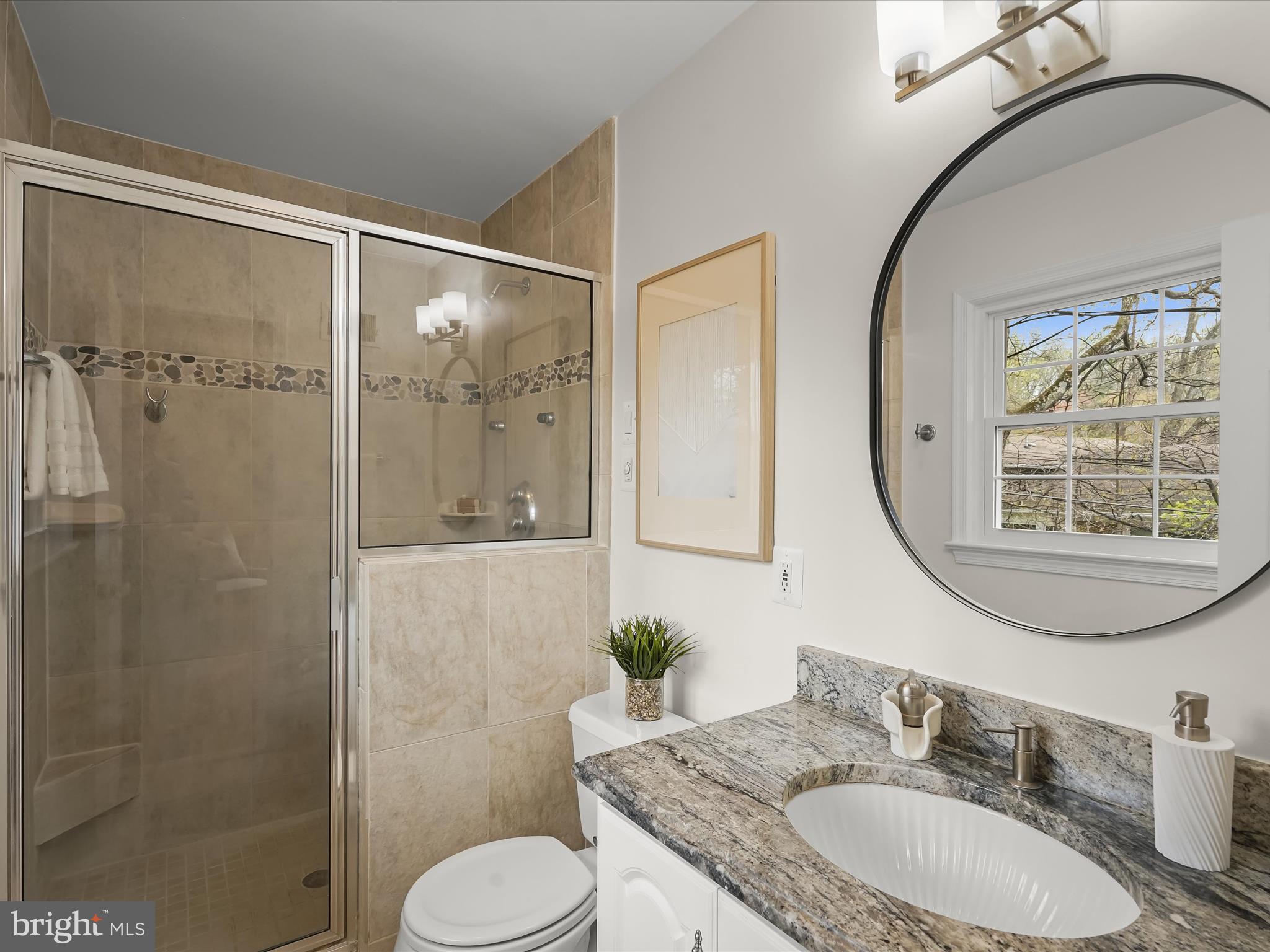 MANTUA - Residential