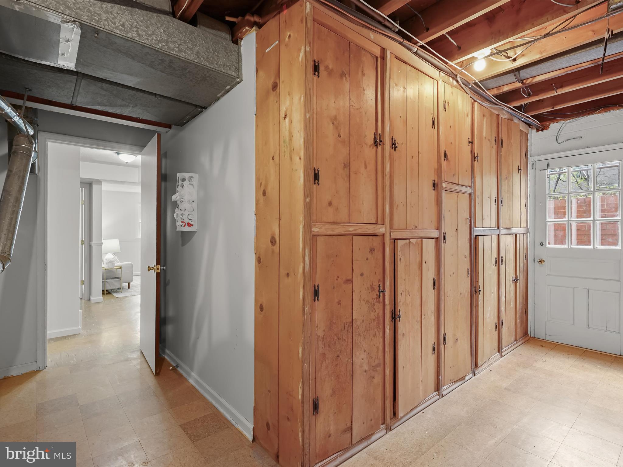 MANTUA - Residential