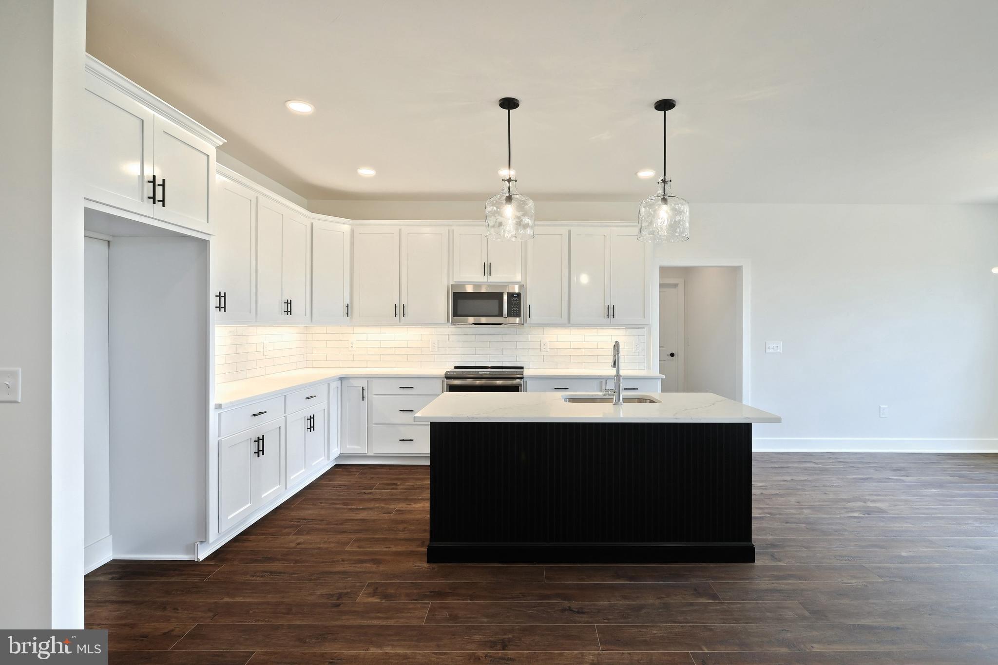 MAYBERRY AT MASON DIXON - Residential