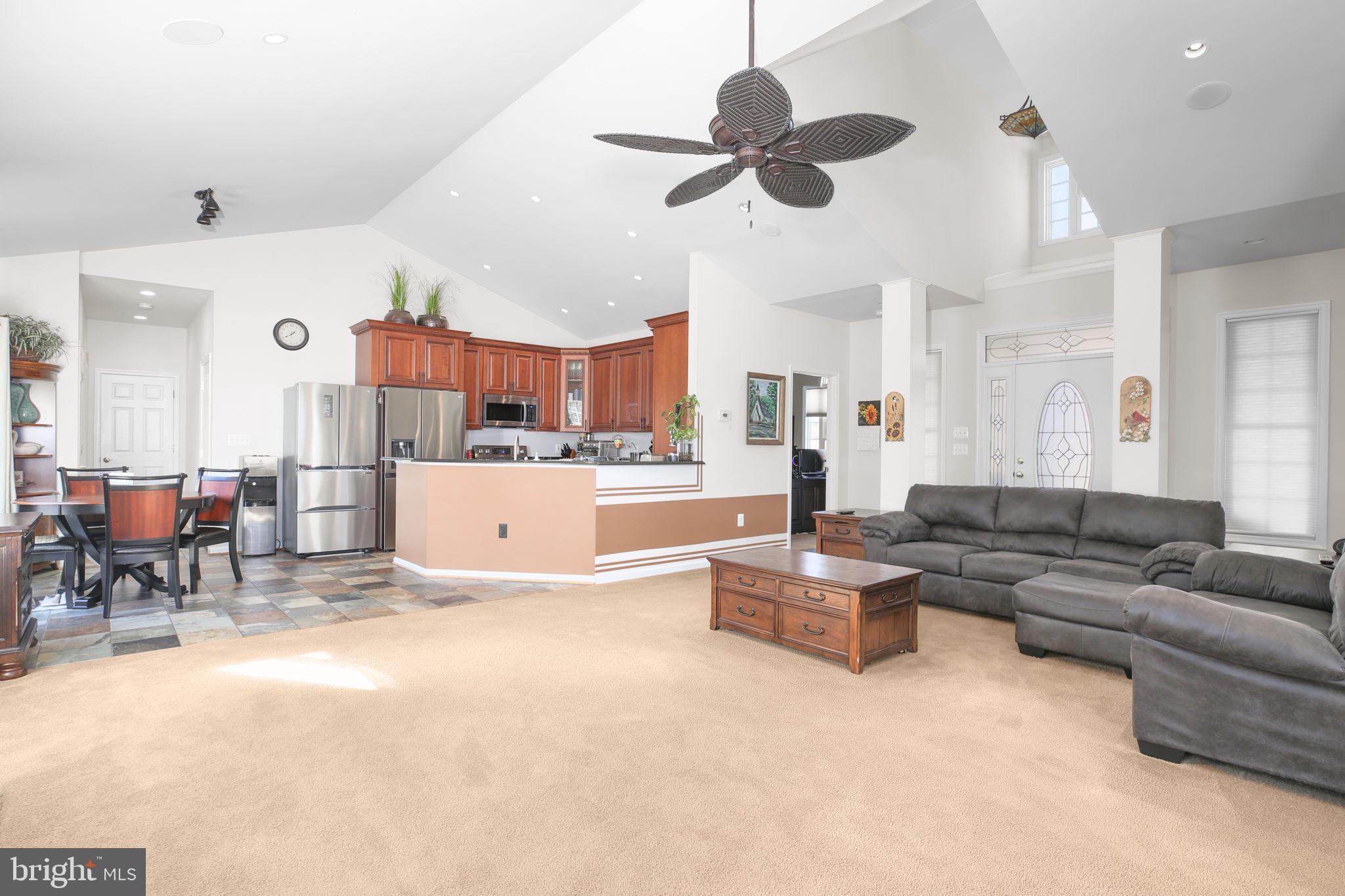 WIDEWATER BEACH - Residential