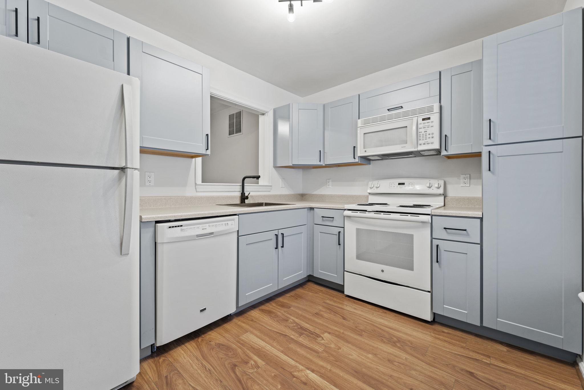 WOODSTREAM - Residential Lease