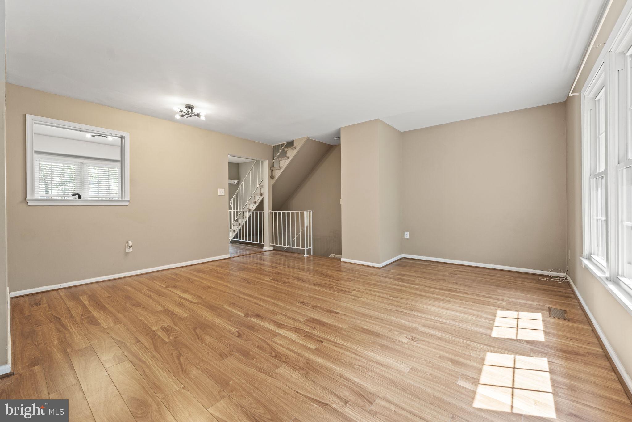 WOODSTREAM - Residential Lease