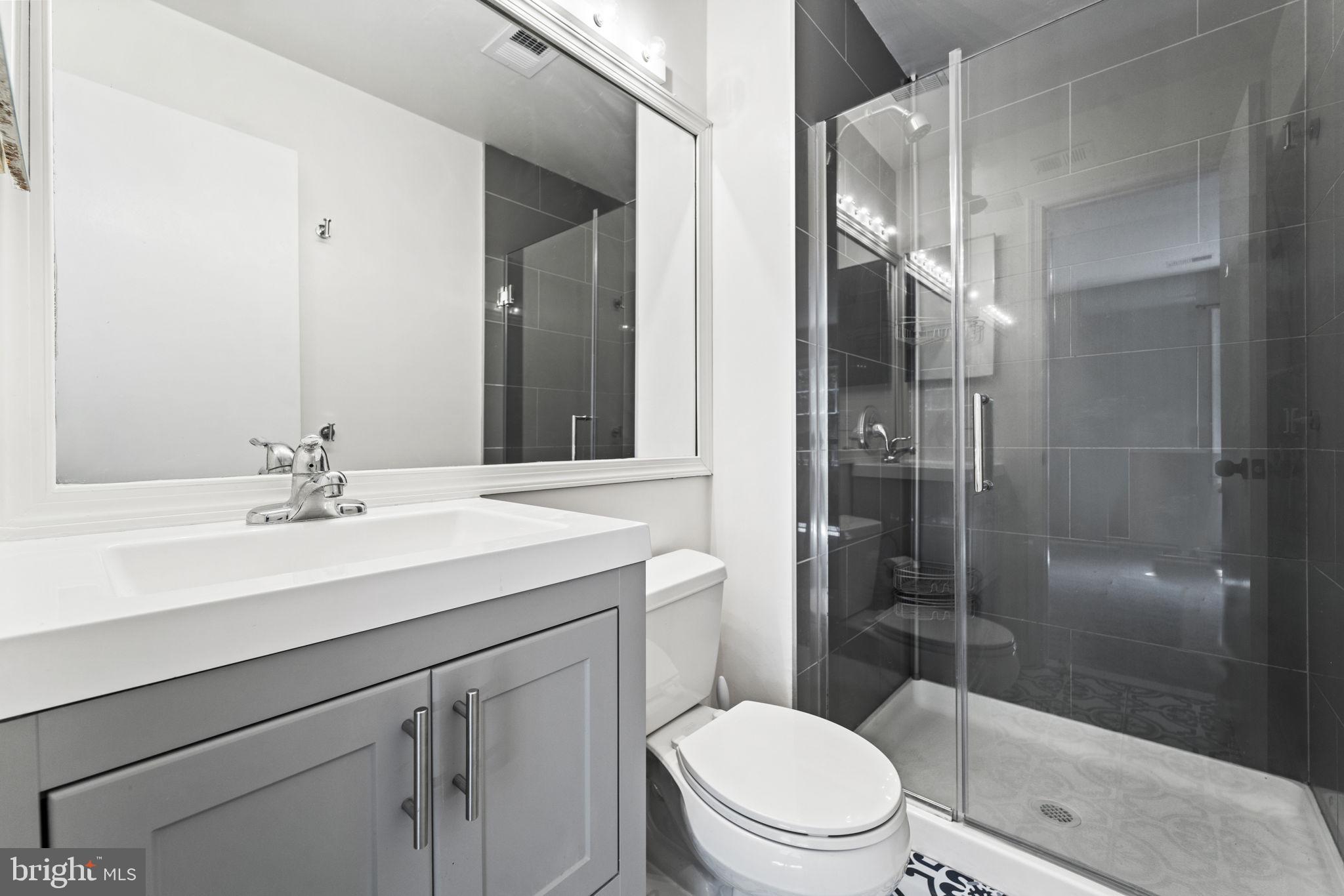 WOODSTREAM - Residential Lease