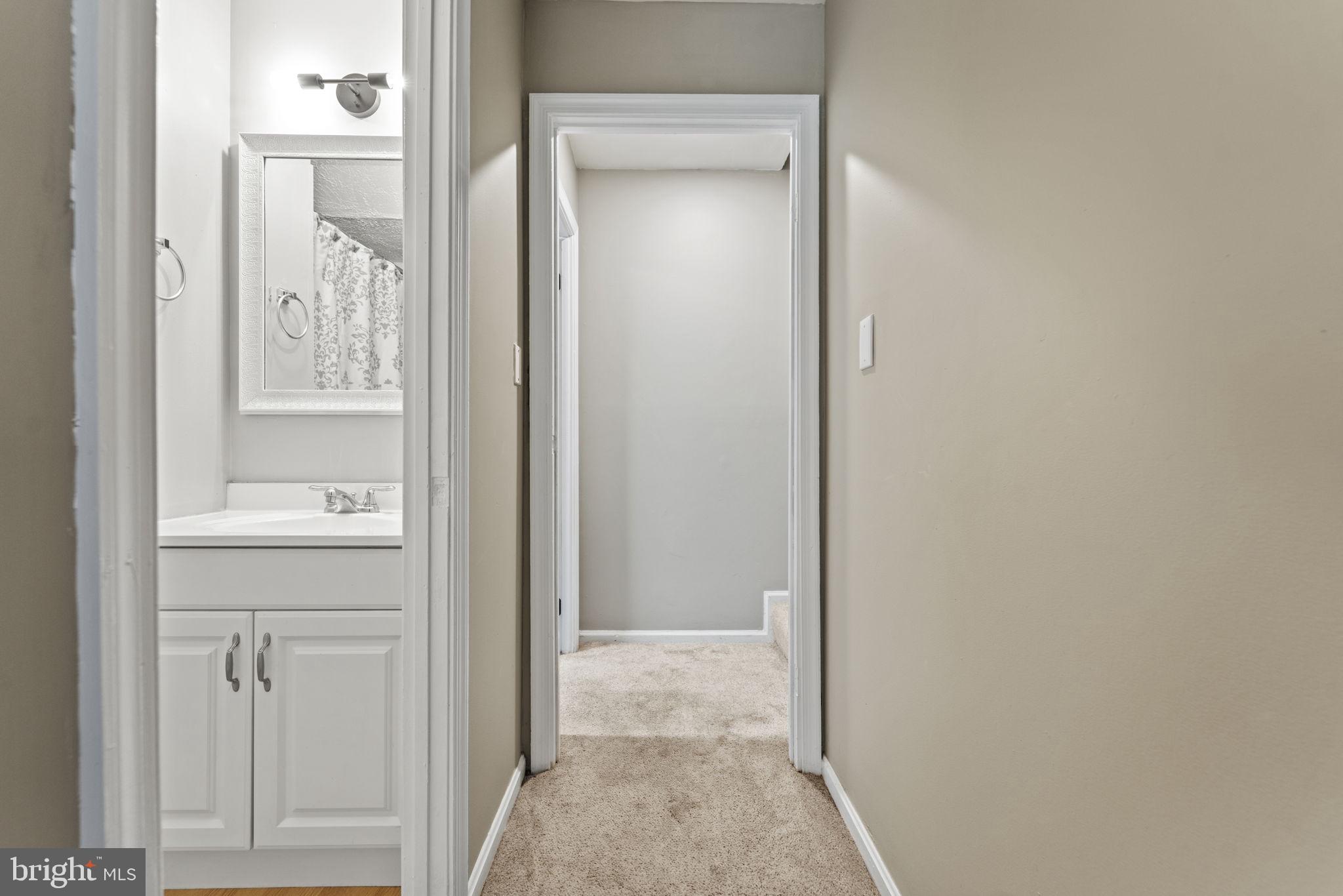 WOODSTREAM - Residential Lease