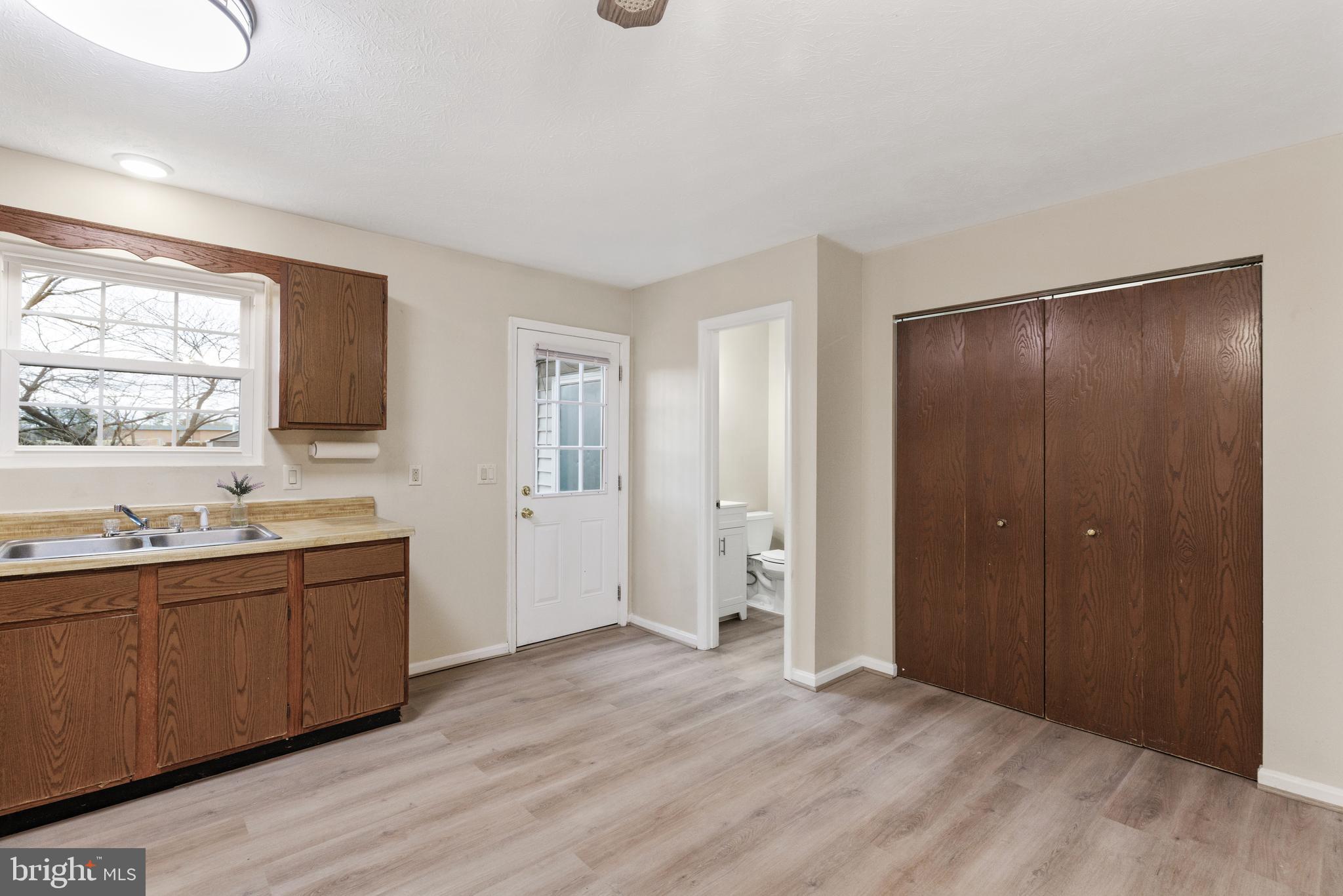 FREDERICKTOWNE TOWNHOUSE - Residential