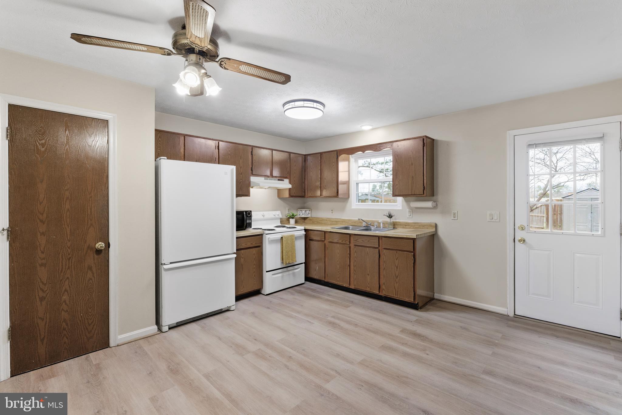 FREDERICKTOWNE TOWNHOUSE - Residential