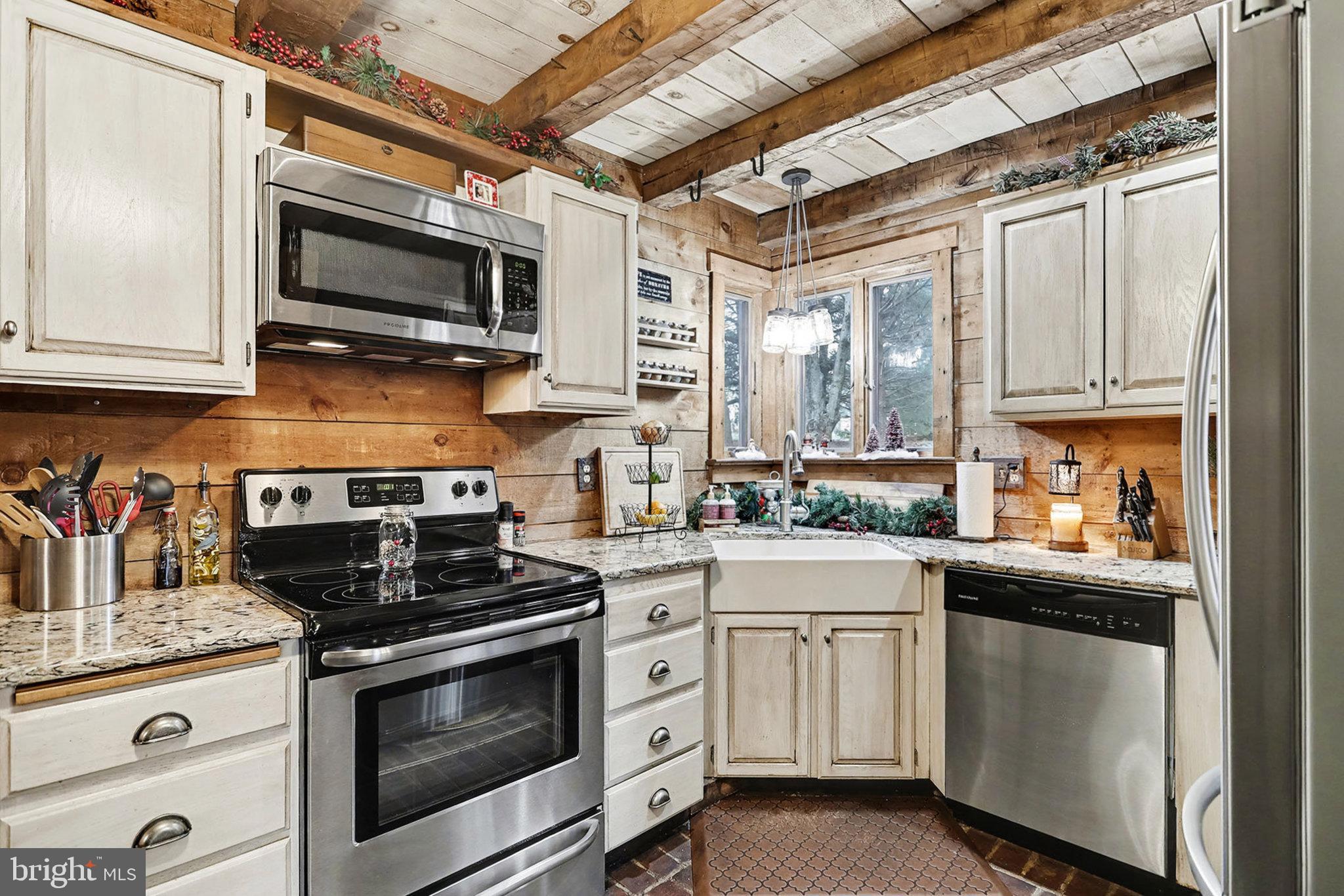 WARWICK TWP - Residential