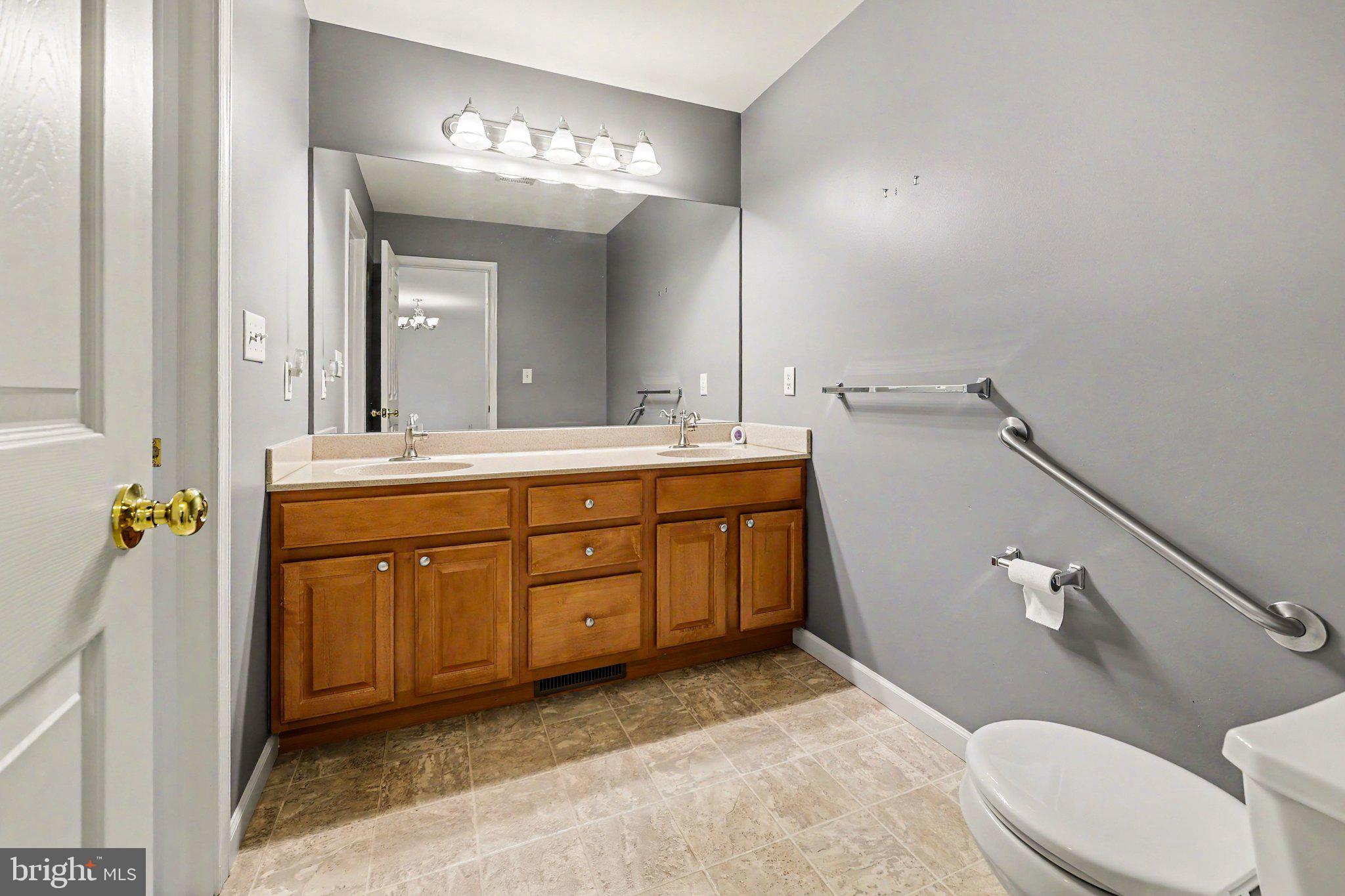 WITNEY RIDGE - Residential