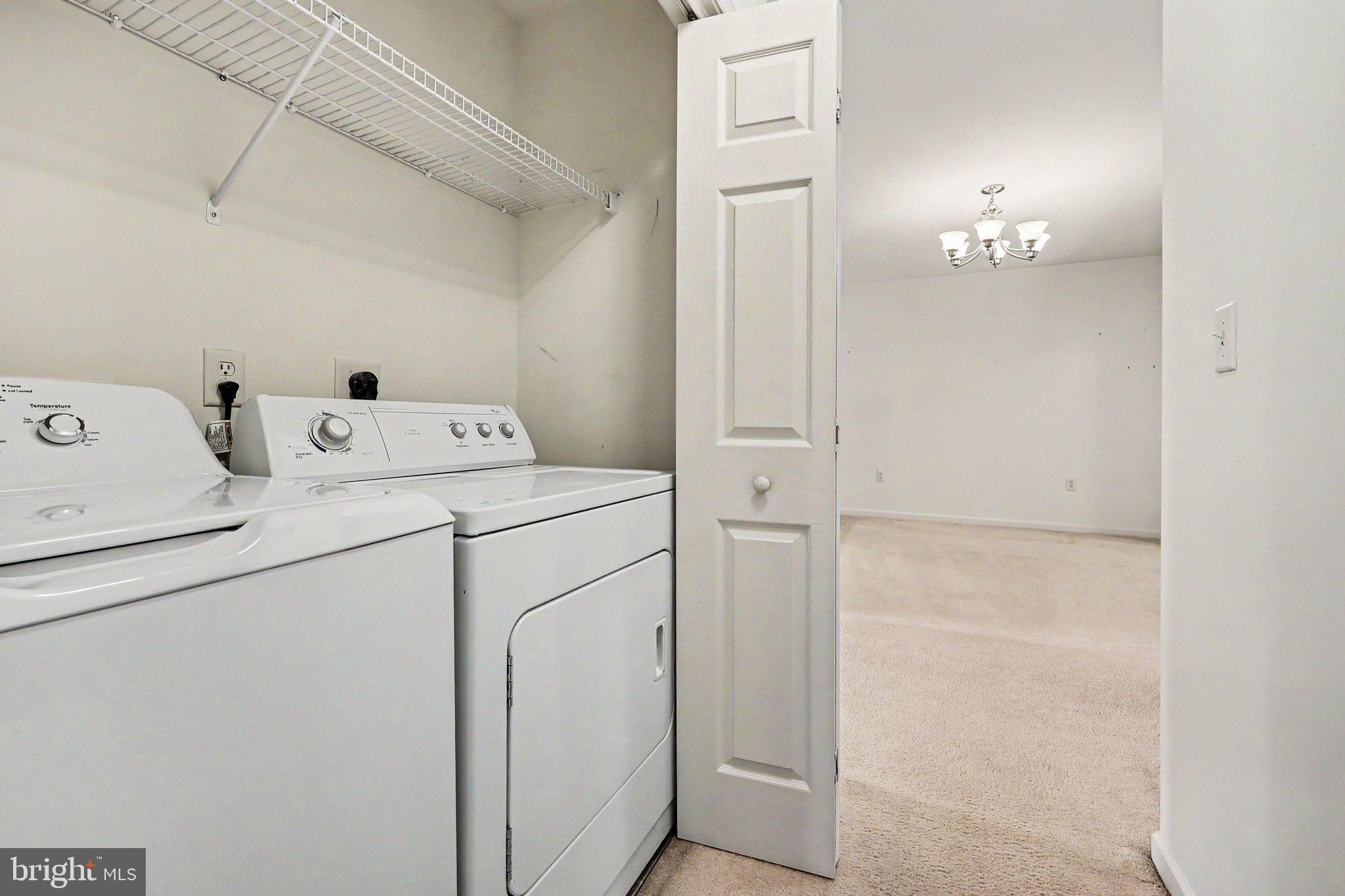 WITNEY RIDGE - Residential