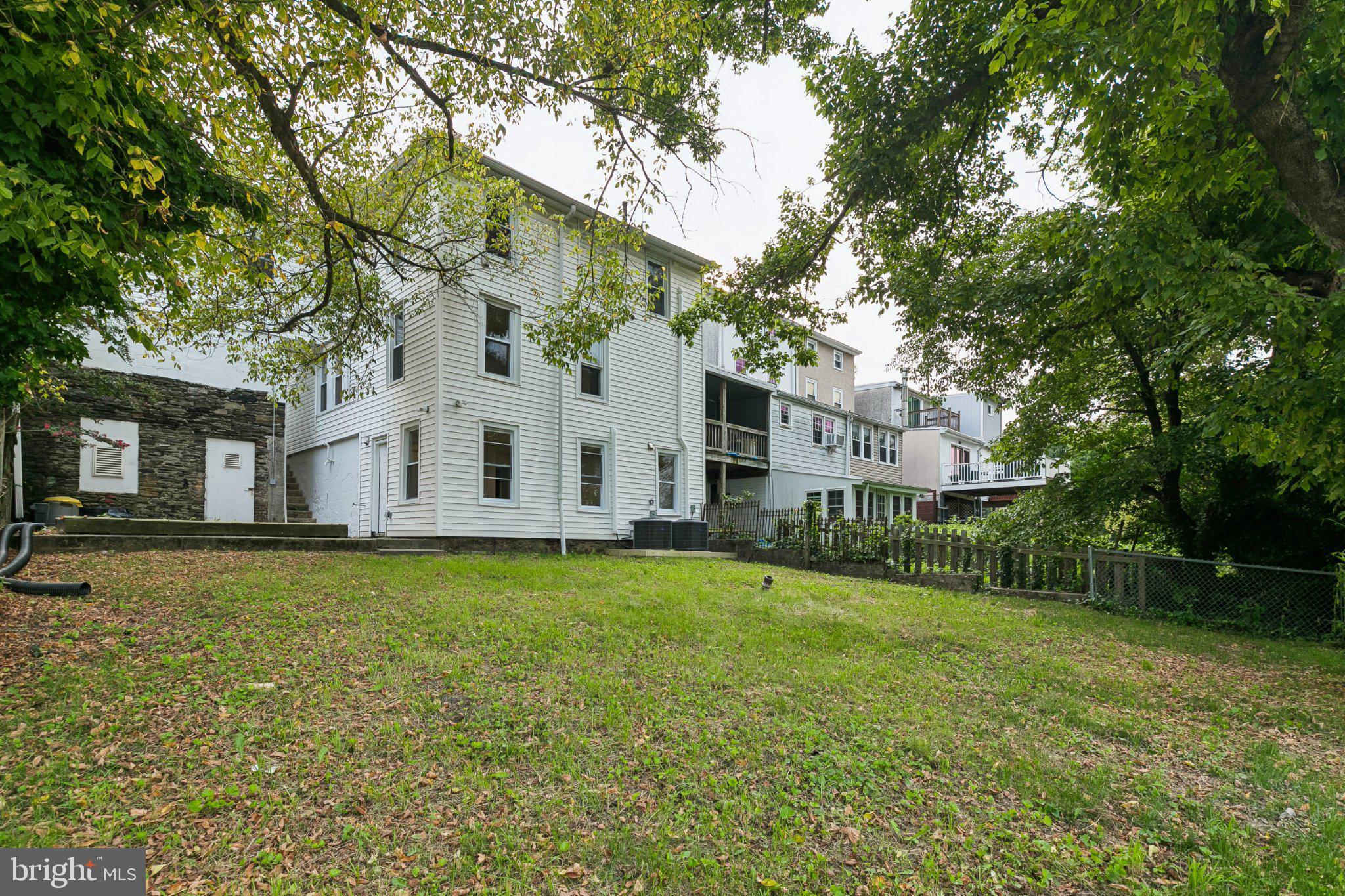 17 JEFFERSON STREET B